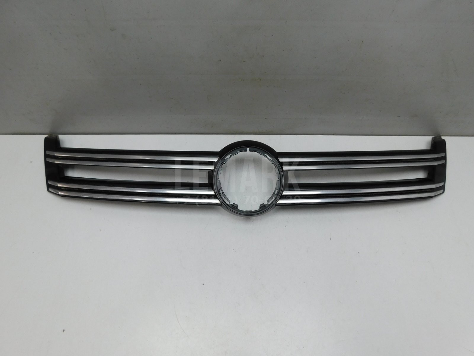 Решетка радиатора Volkswagen Tiguan 2007-2017 5N0853655