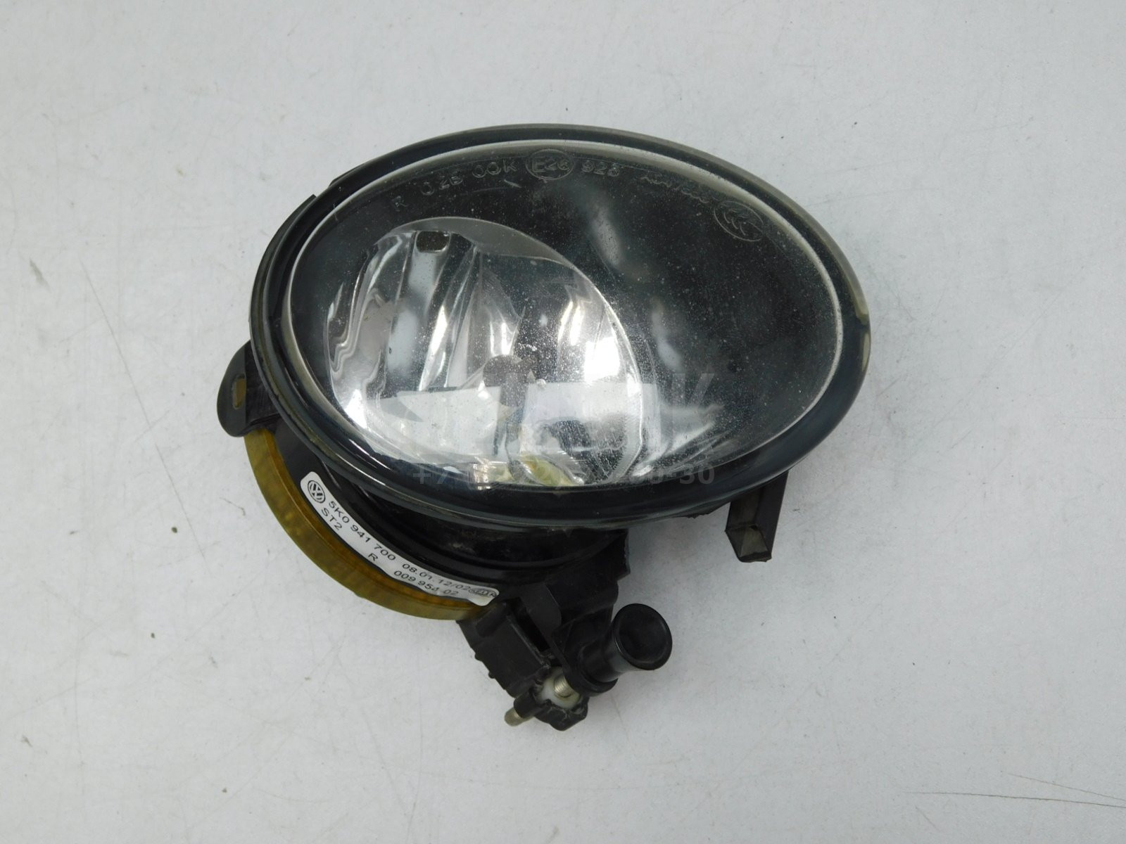 Фара противотуманная правая Volkswagen Tiguan 2007-2017 5K0941700
