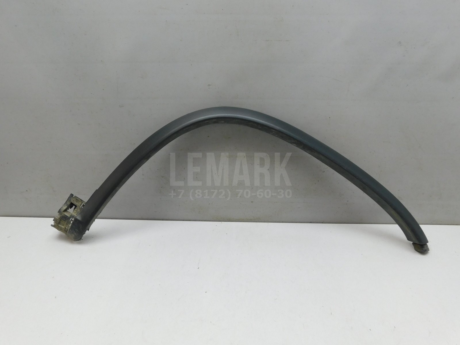 Накладка крыла переднего правого Volkswagen Tiguan 2007-2017 5N0853716