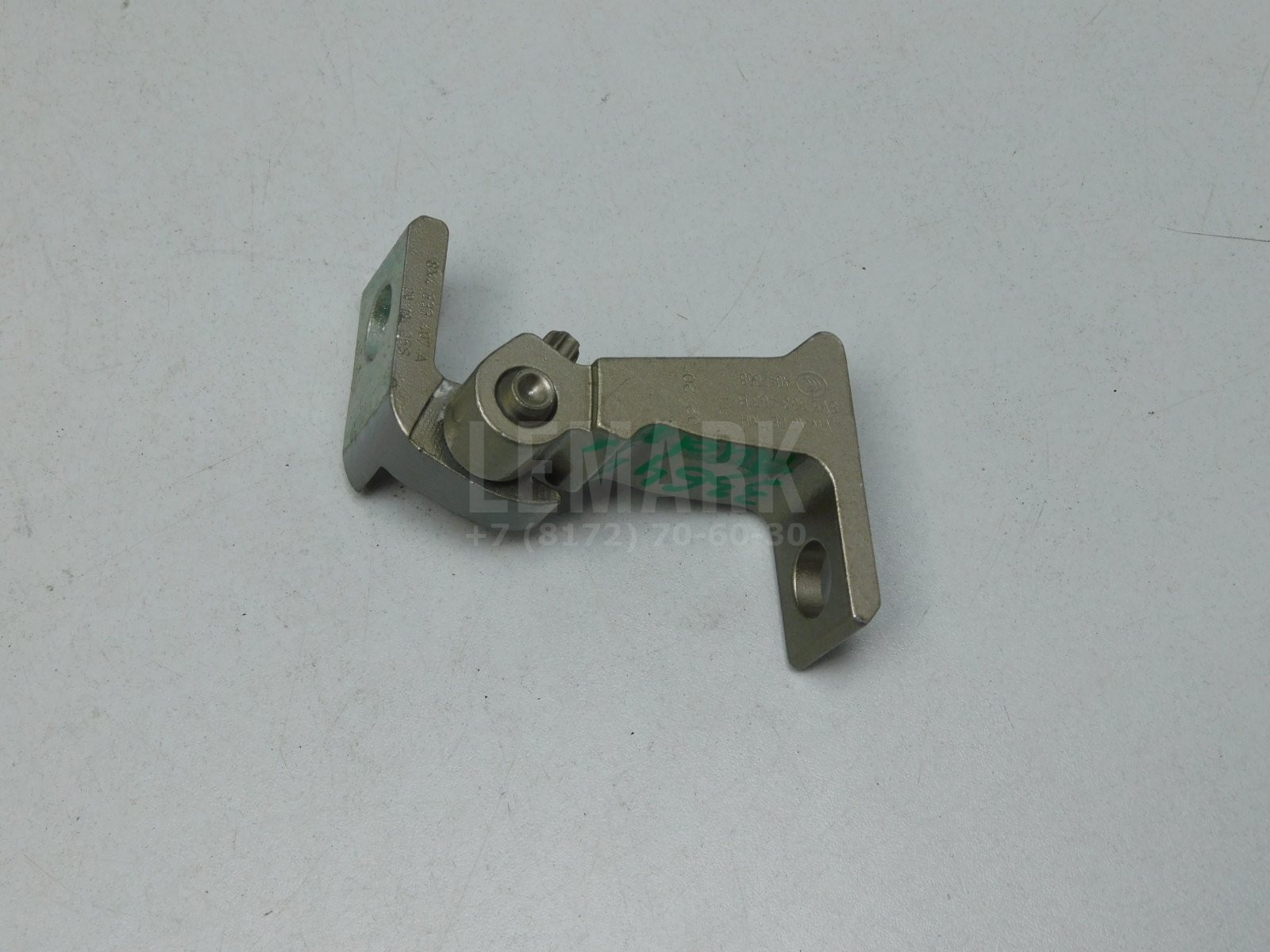 Петля двери задней левой Audi A3 [8V] 2013-2020 8V5833403B
