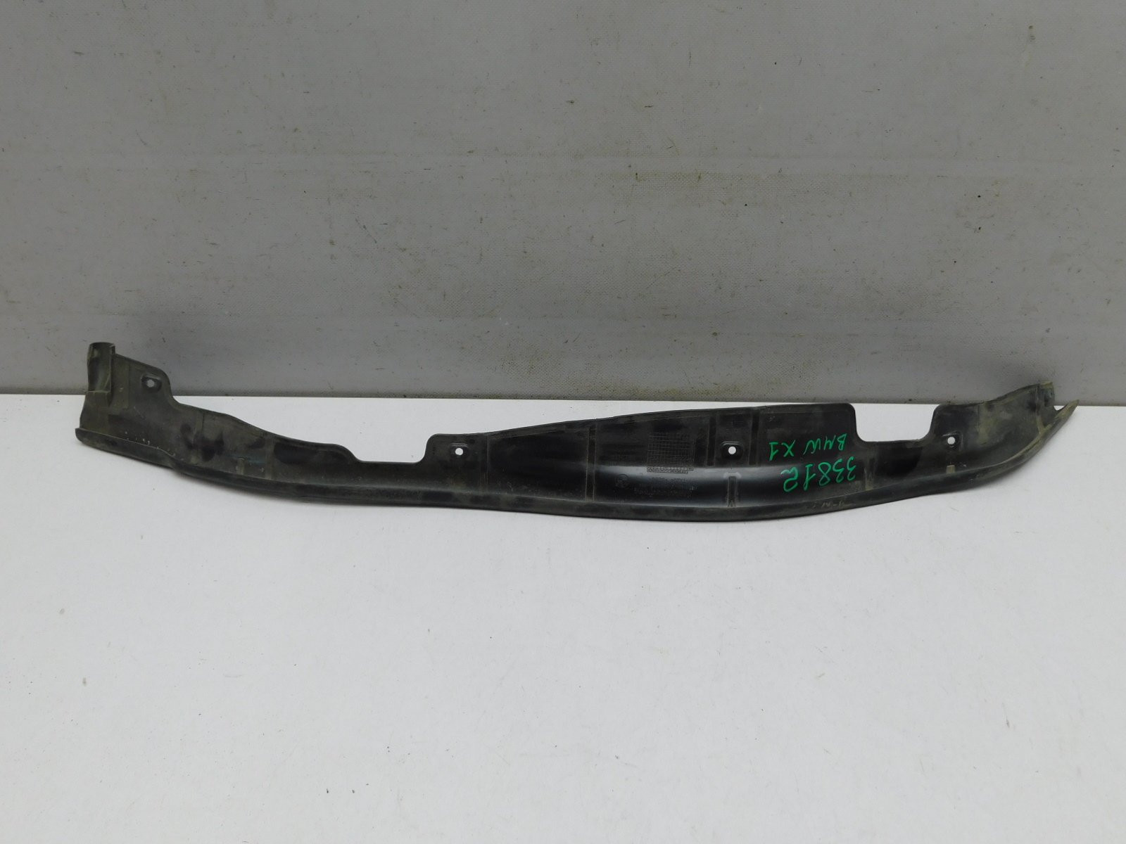 Уплотнитель двери BMW X1 F48 2015>