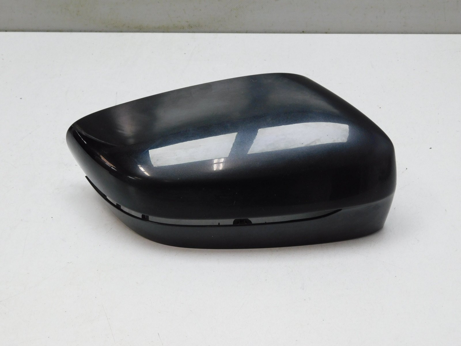 Накладка зеркала правого BMW 5-серия G30 2016>