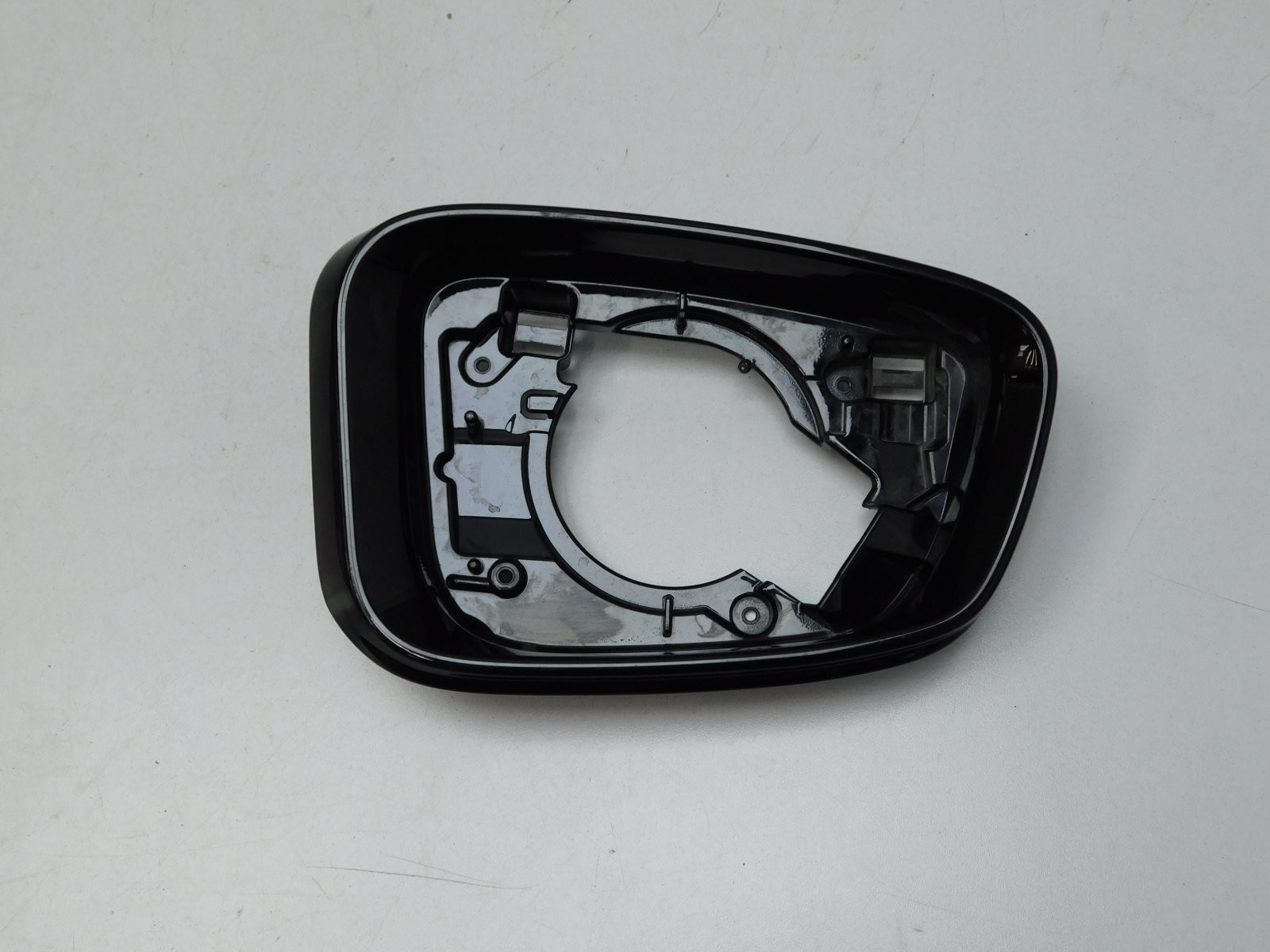 Накладка зеркала правого BMW 5-серия G30 2016>