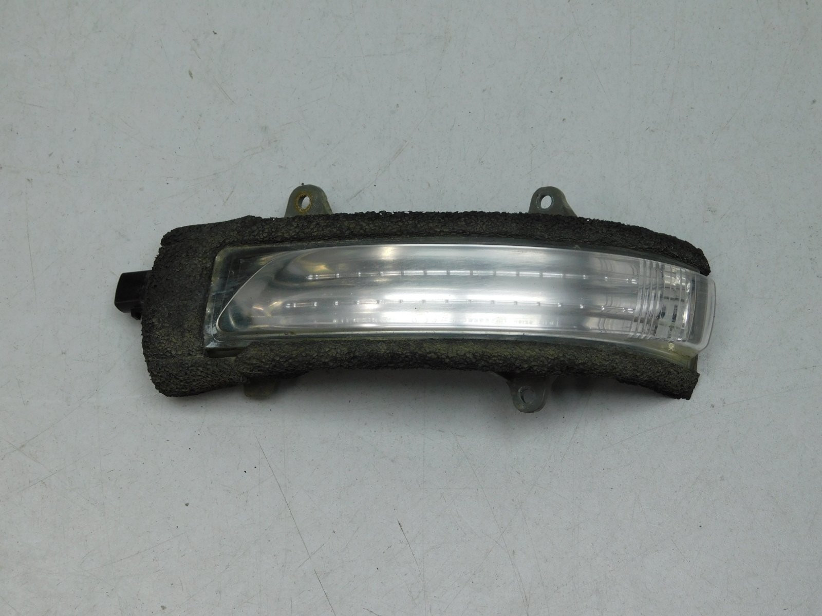 Повторитель указателя поворота Toyota Land Cruiser (200) 2008>