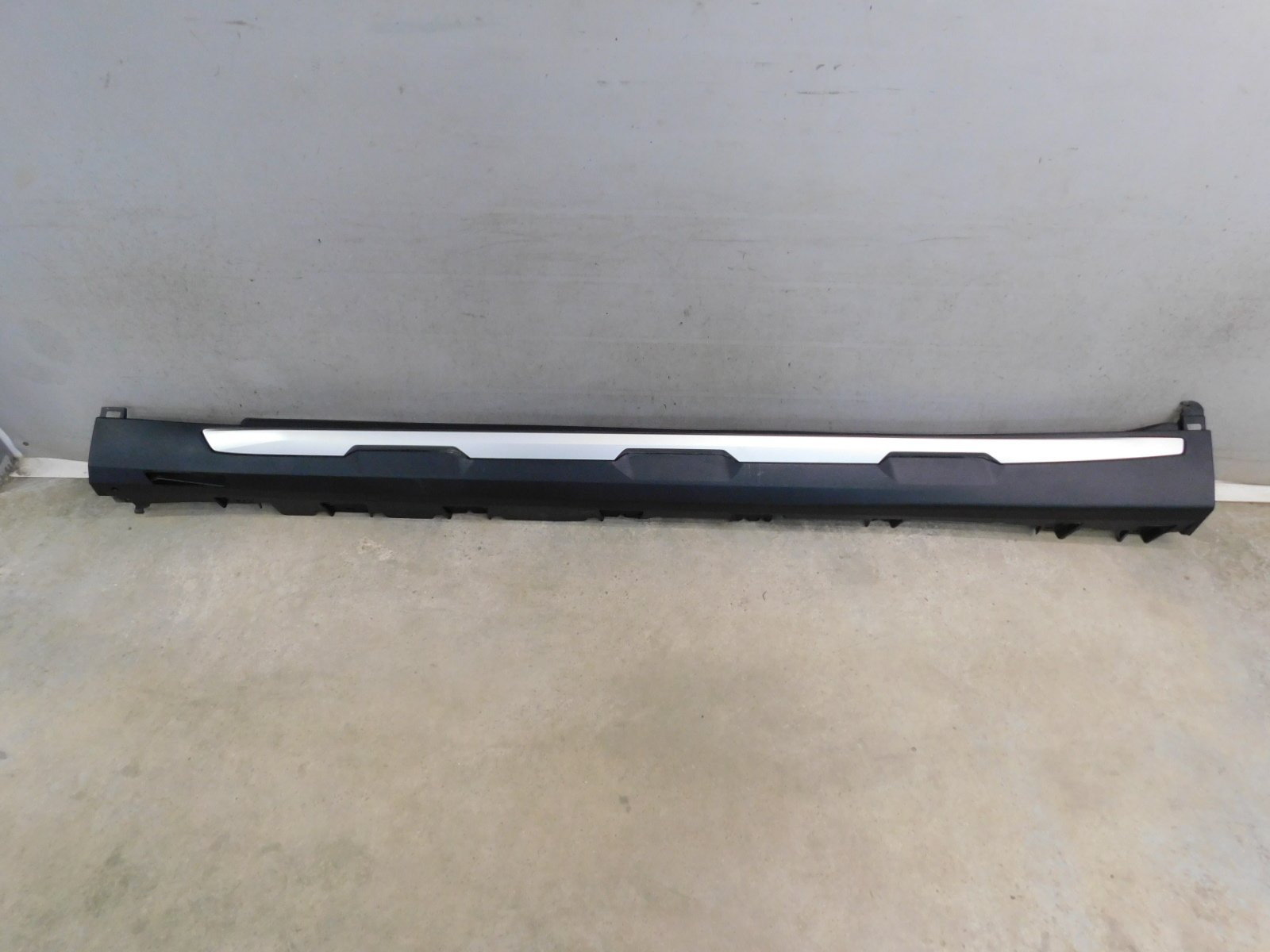 Накладка на порог BMW X5 G05 2018>