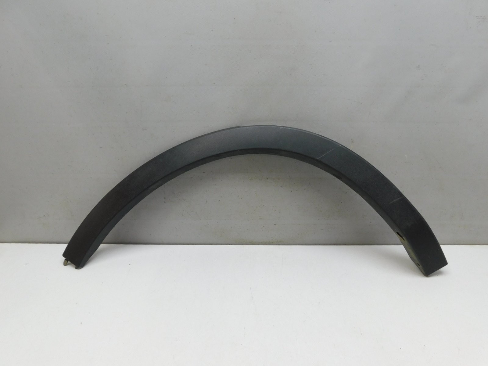 Накладка крыла заднего  правого Volvo XC40 2017>