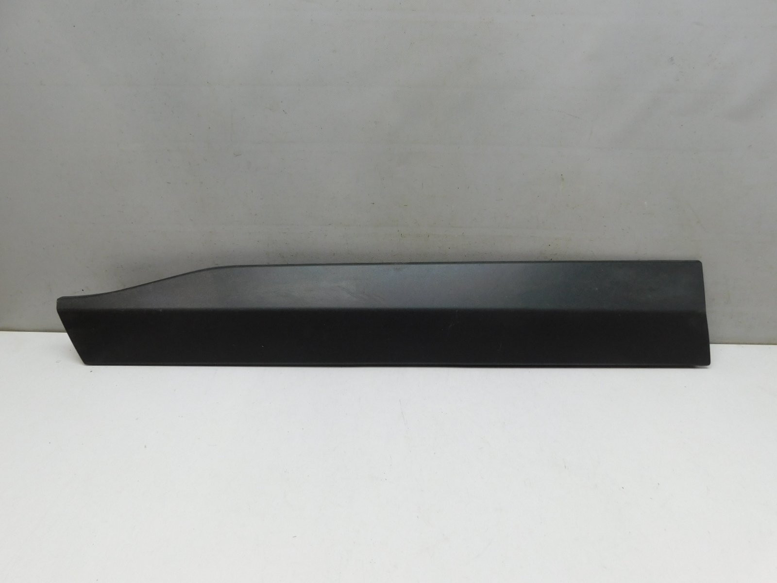 Накладка двери передней левой Toyota RAV 4 2019>