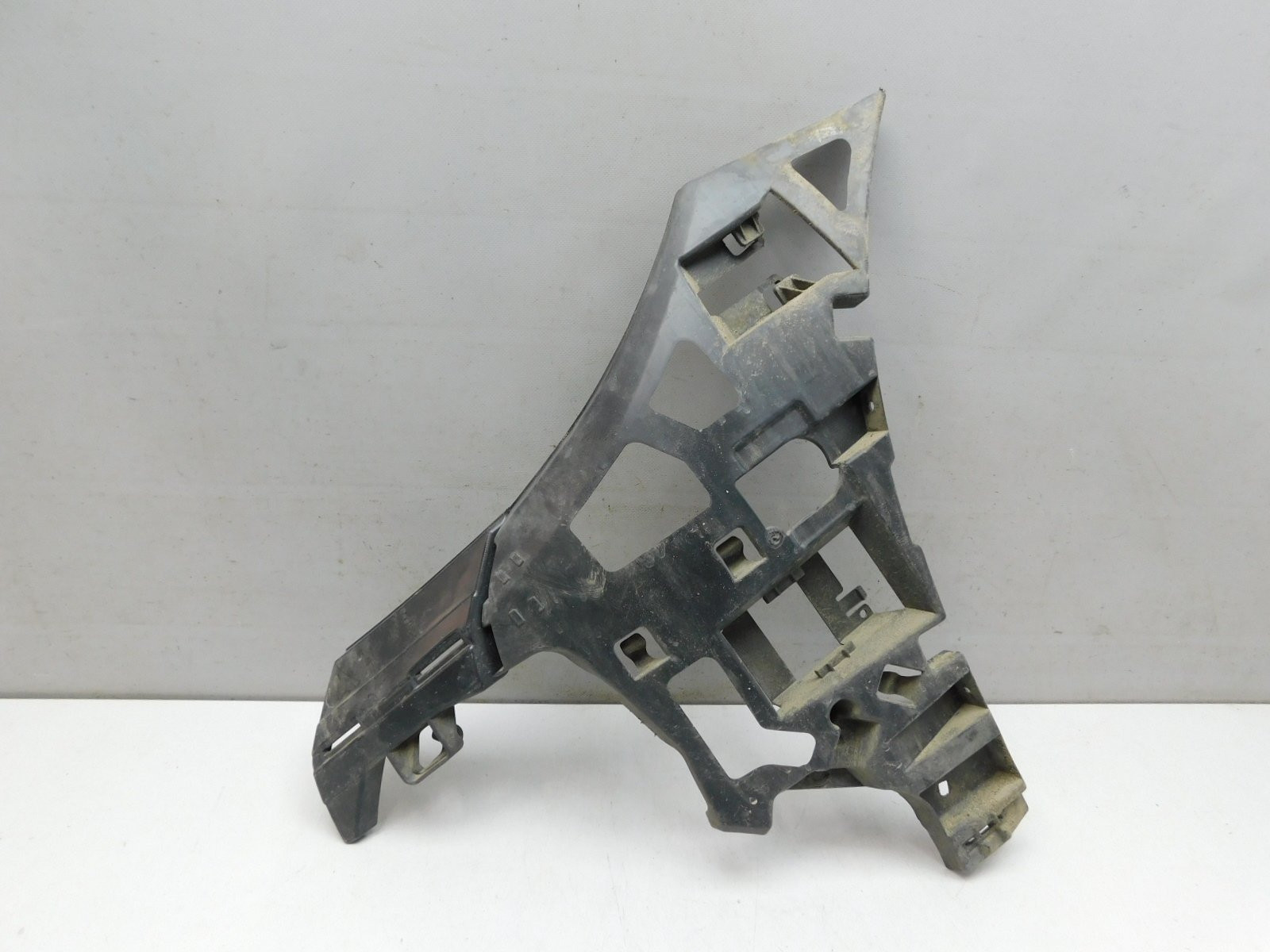 Кронштейн переднего бампера Mercedes-Benz S-Klasse W222 2013>