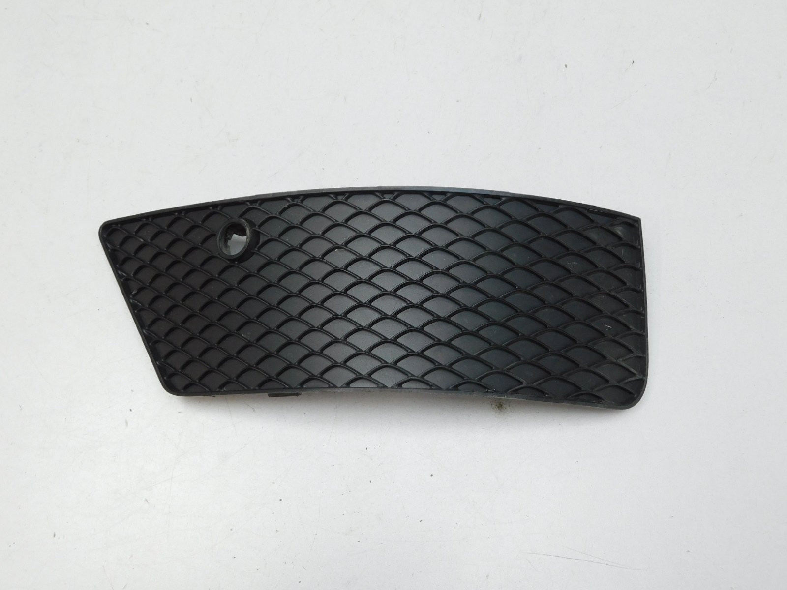 Накладка заднего бампера правая Mercedes-Benz GL/GLS-klasse X166 2012>