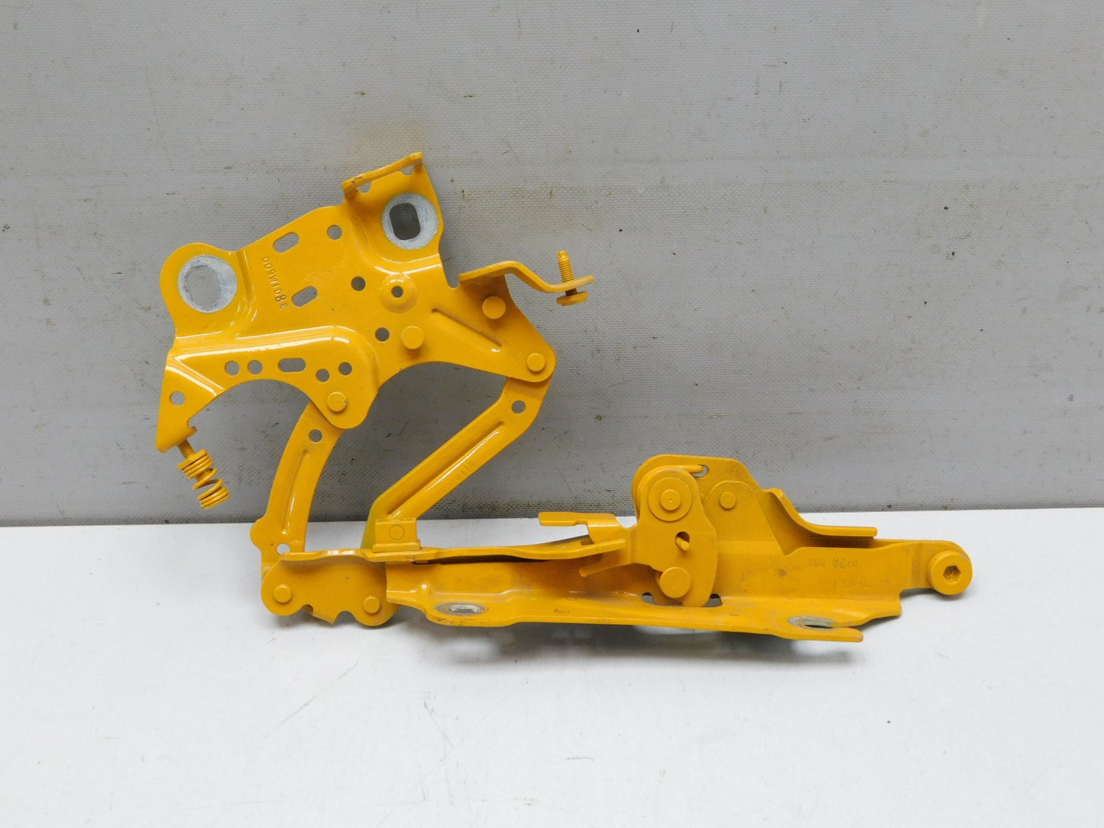 Петля капота правая Mini F55 2014>