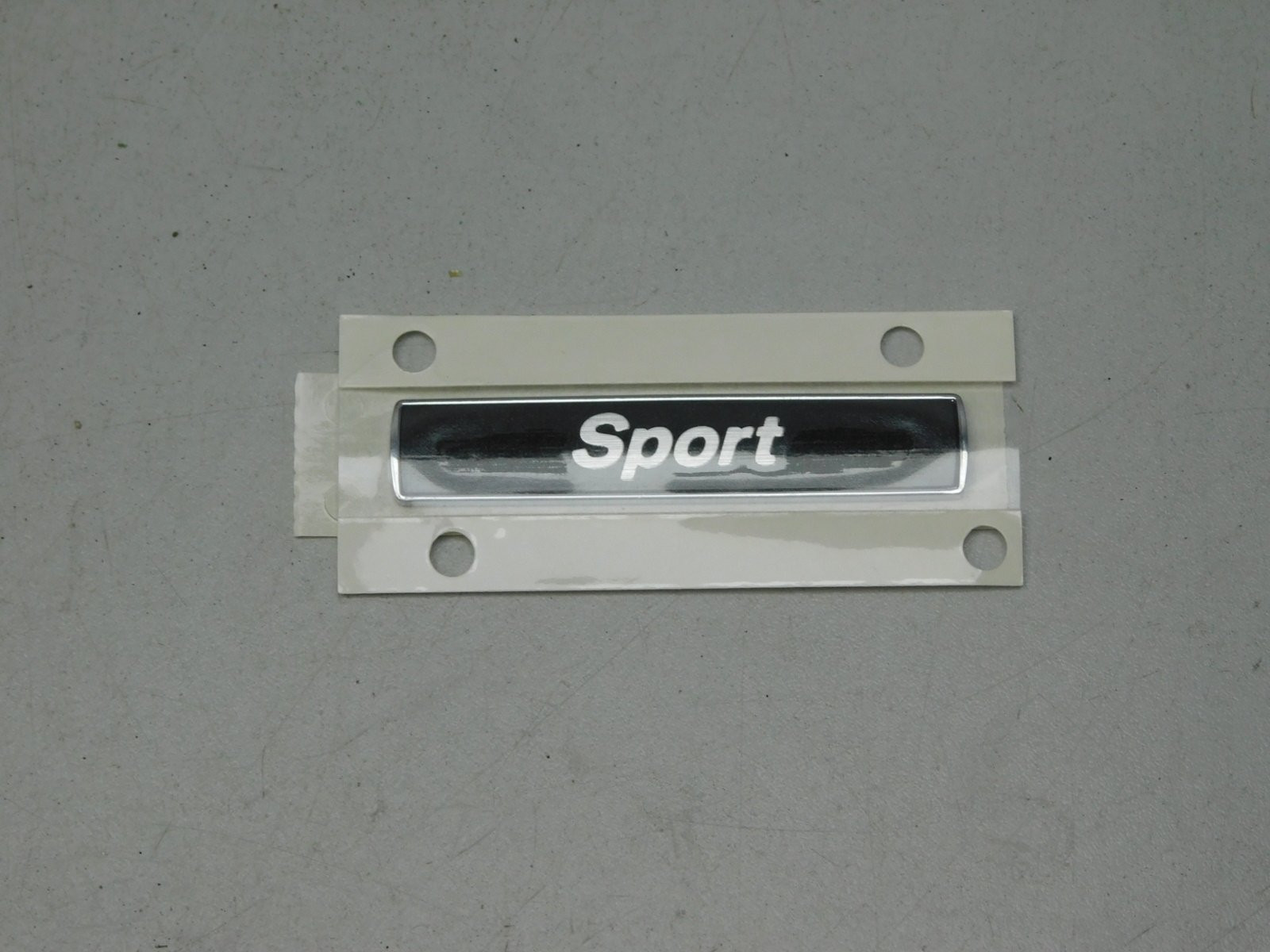 Эмблема BMW 1-серия F20/F21 2011>