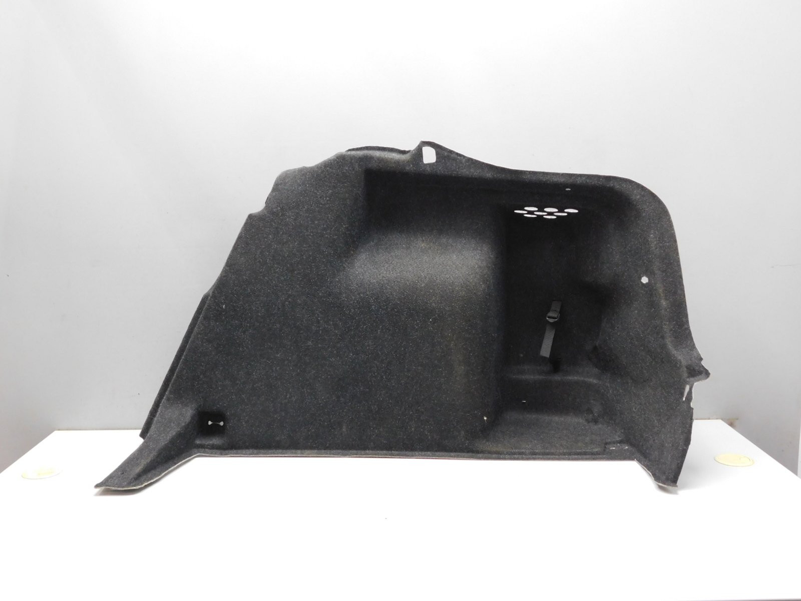 Обшивка багажника Skoda Rapid 2013-2020