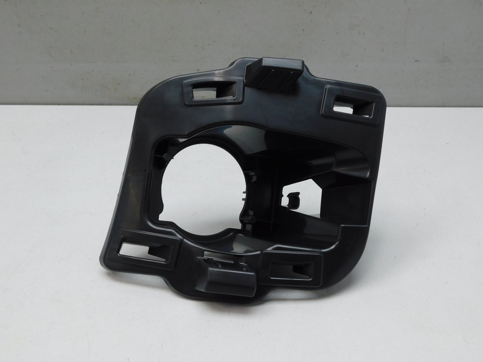 Кронштейн фары противотуманной п Renault Logan II 2014>