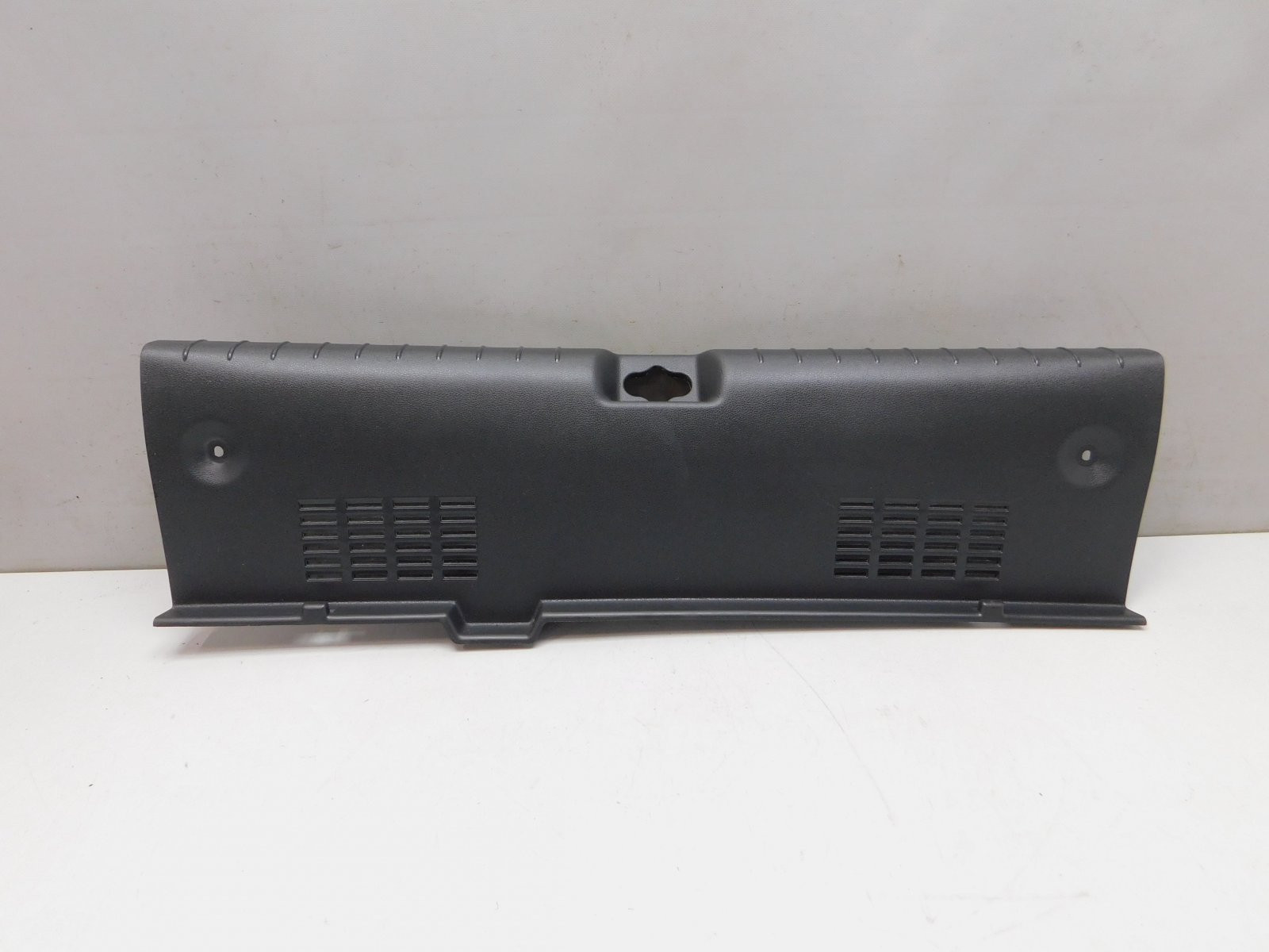 Обшивка багажника Hyundai Solaris 2017>