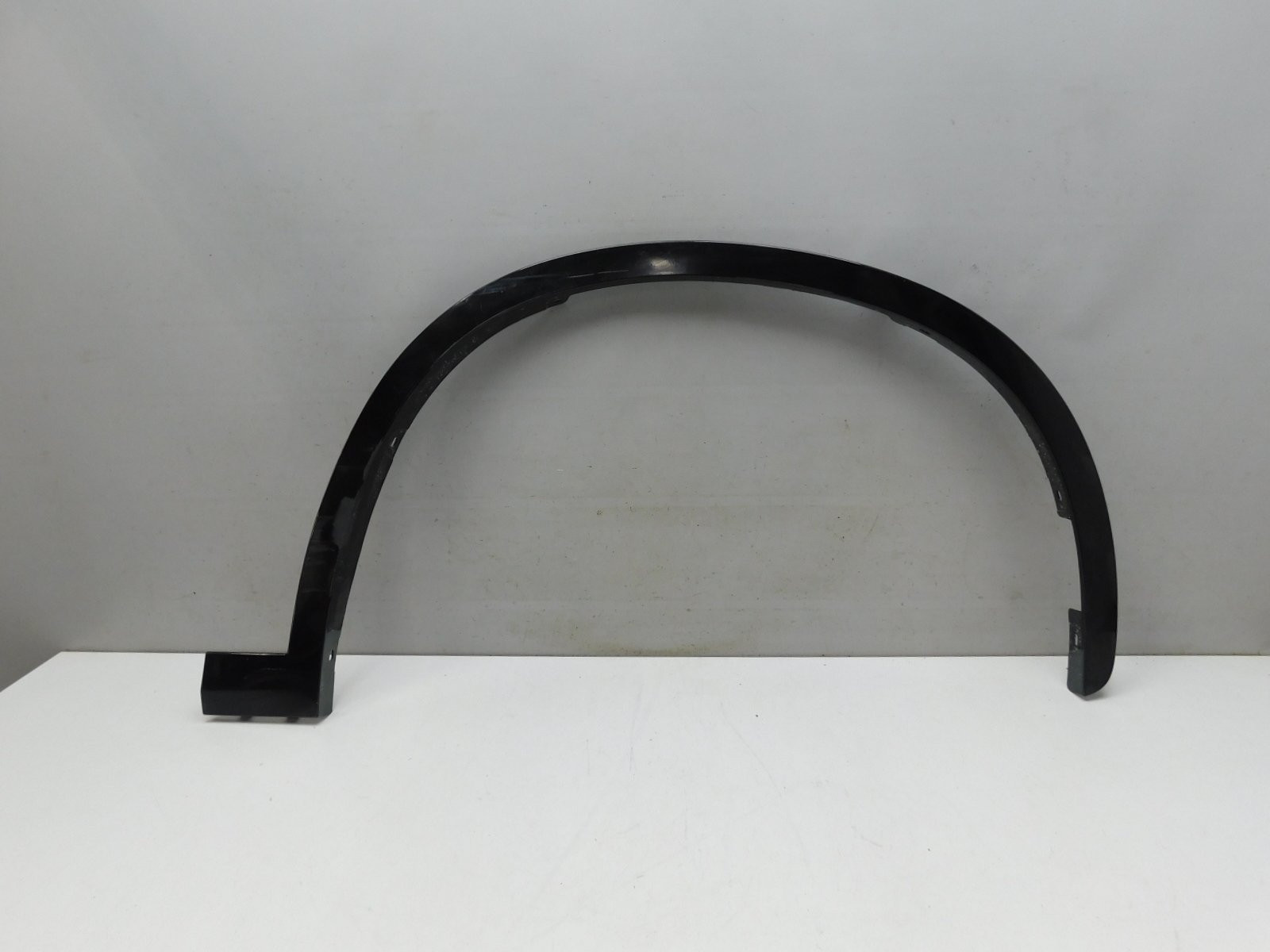 Накладка крыла переднего правого BMW X1 F48 2015>