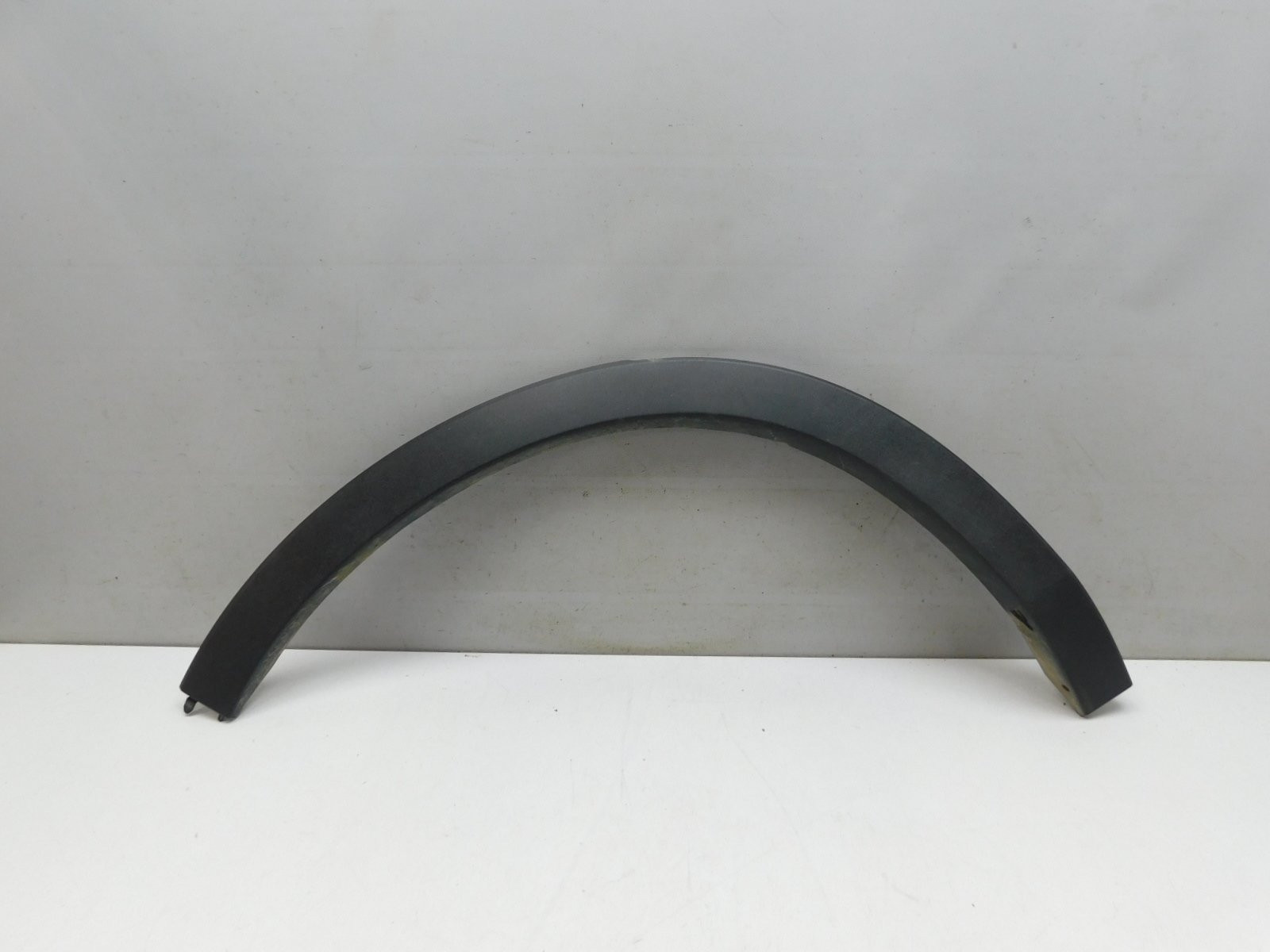 Накладка крыла заднего  правого Volvo XC40 2017>