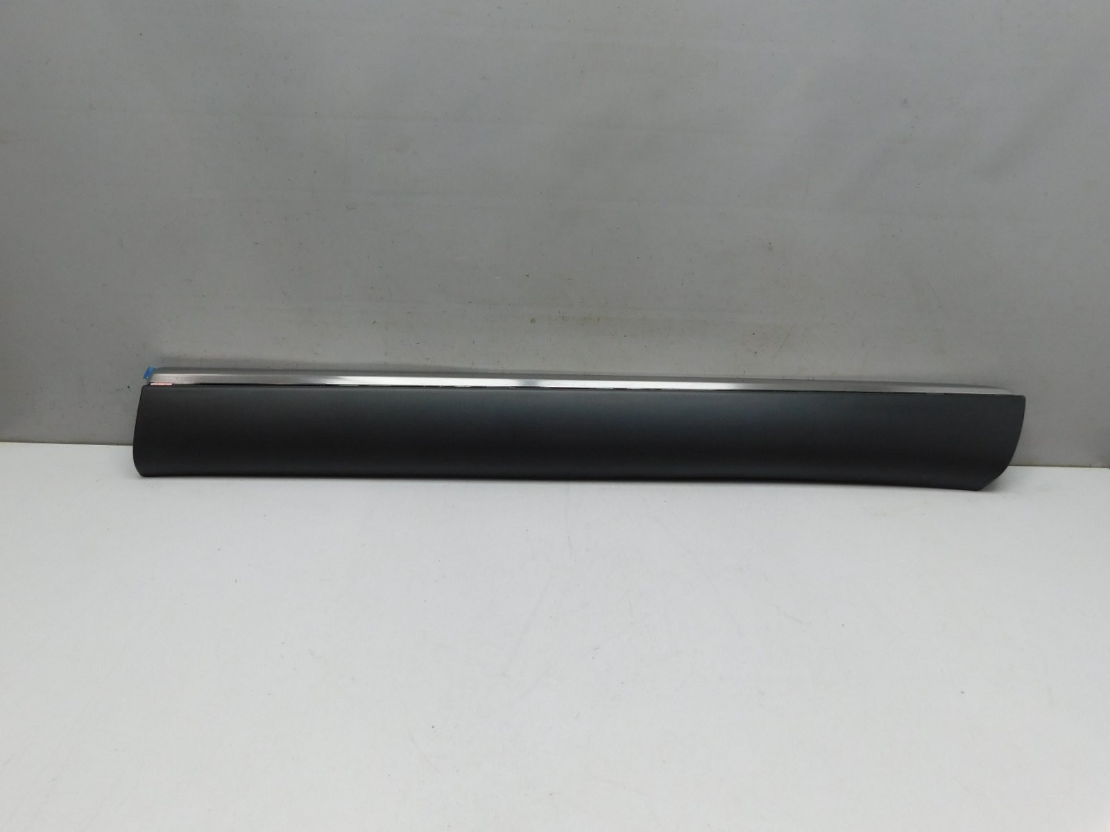 Накладка двери передней правой Lexus RX III 2009>