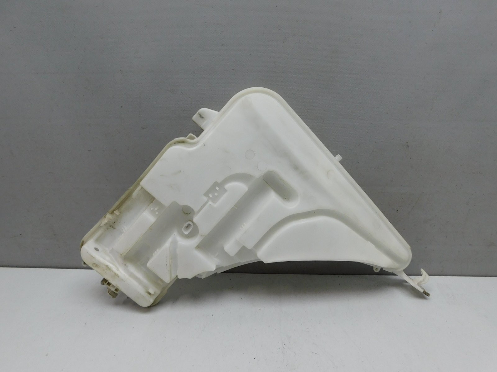 Бачок омывателя лобового стекла BMW 3-серия F30 2011>