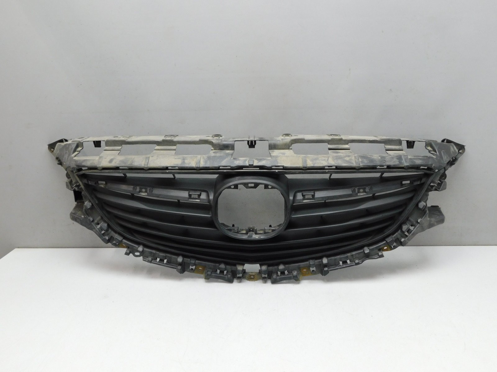 Решетка радиатора Mazda 6 (GJ/GL) 2013>