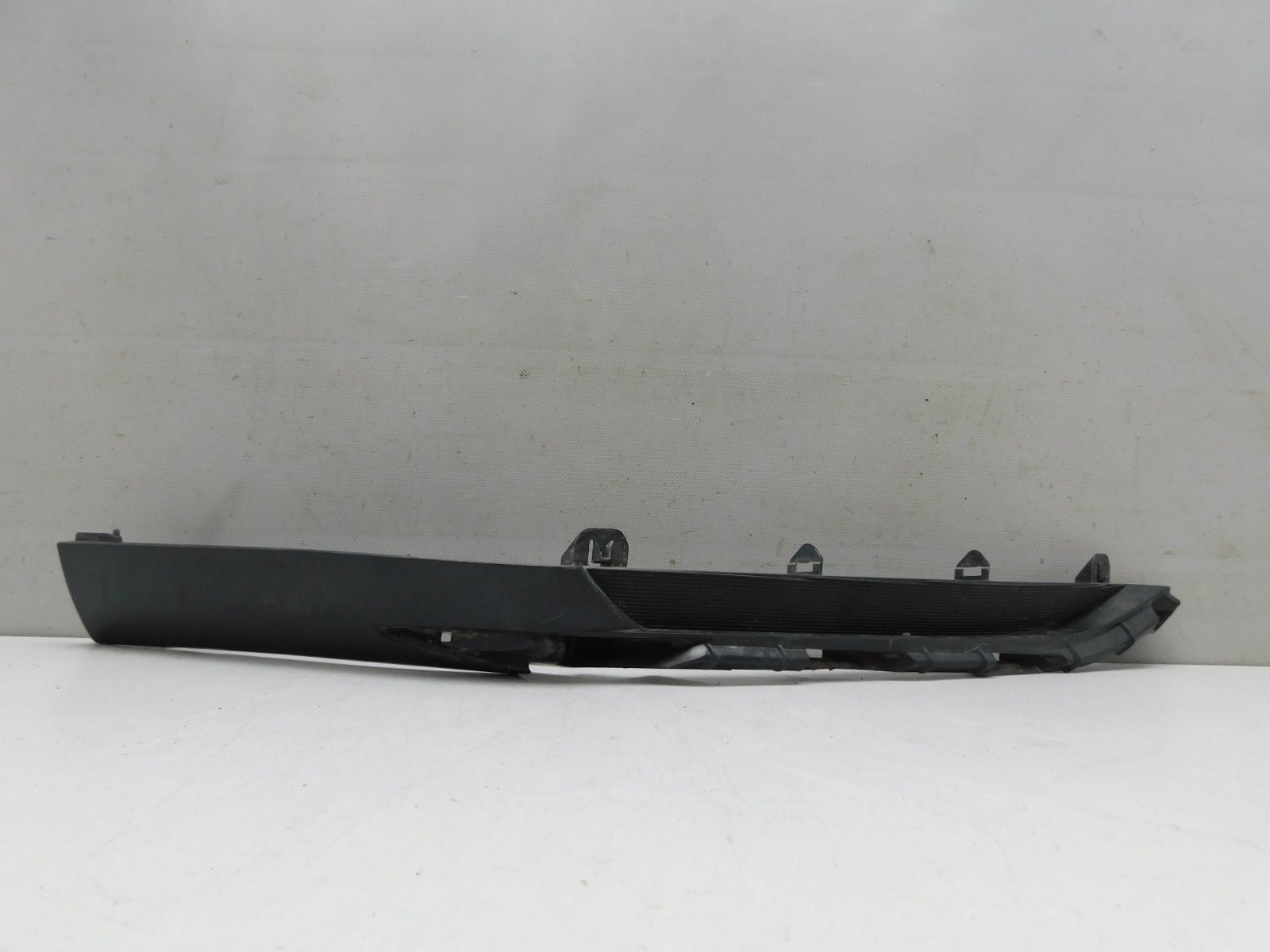 Накладка переднего бампера Lexus RX IV 2015>