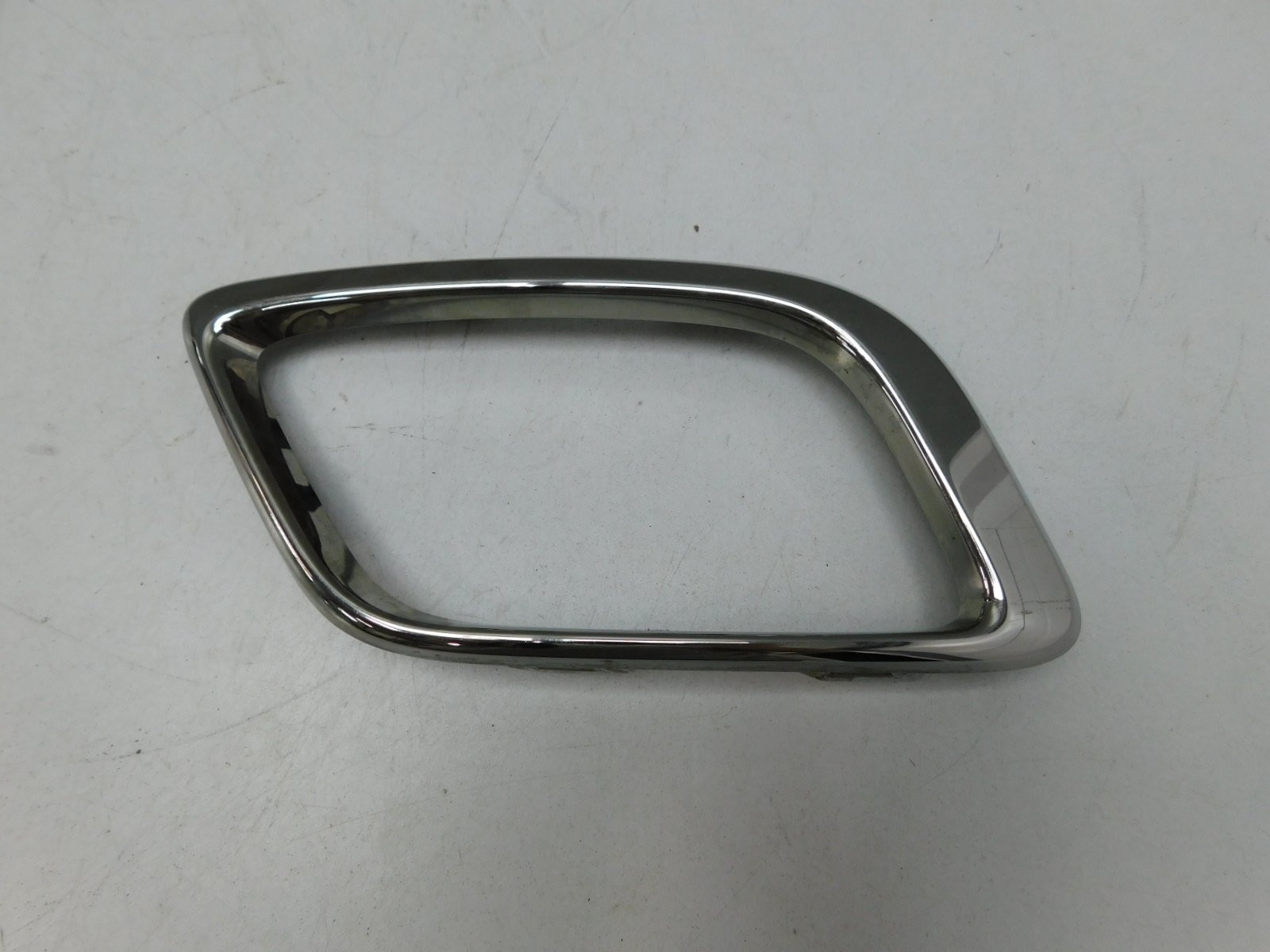 Рамка для противотуманных фар Renault Sandero 2014>