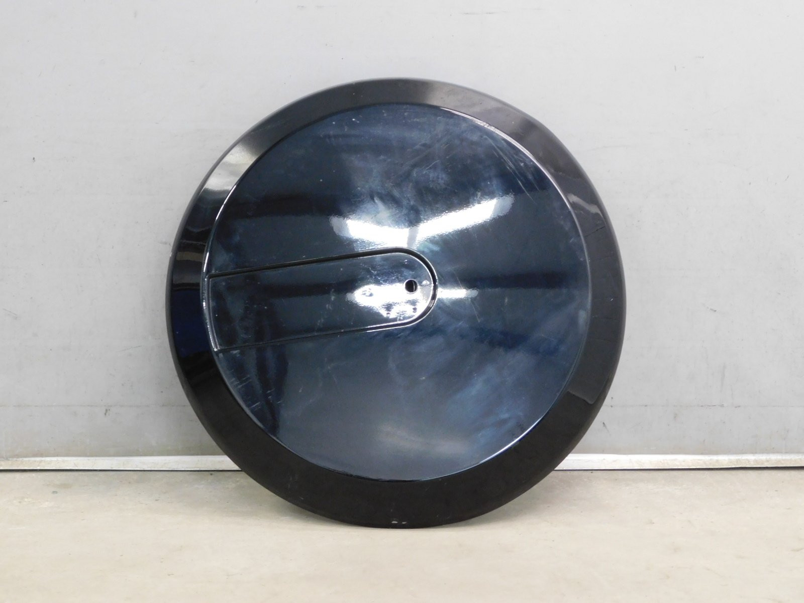 Кожух запасного колеса Mercedes-Benz G-Klasse W463 1989>