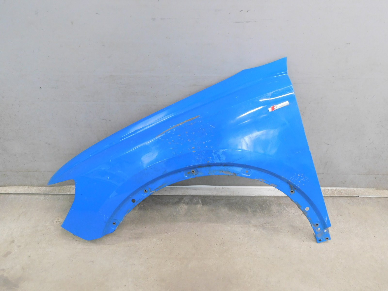 Крыло переднее левое Audi Q3 2018>