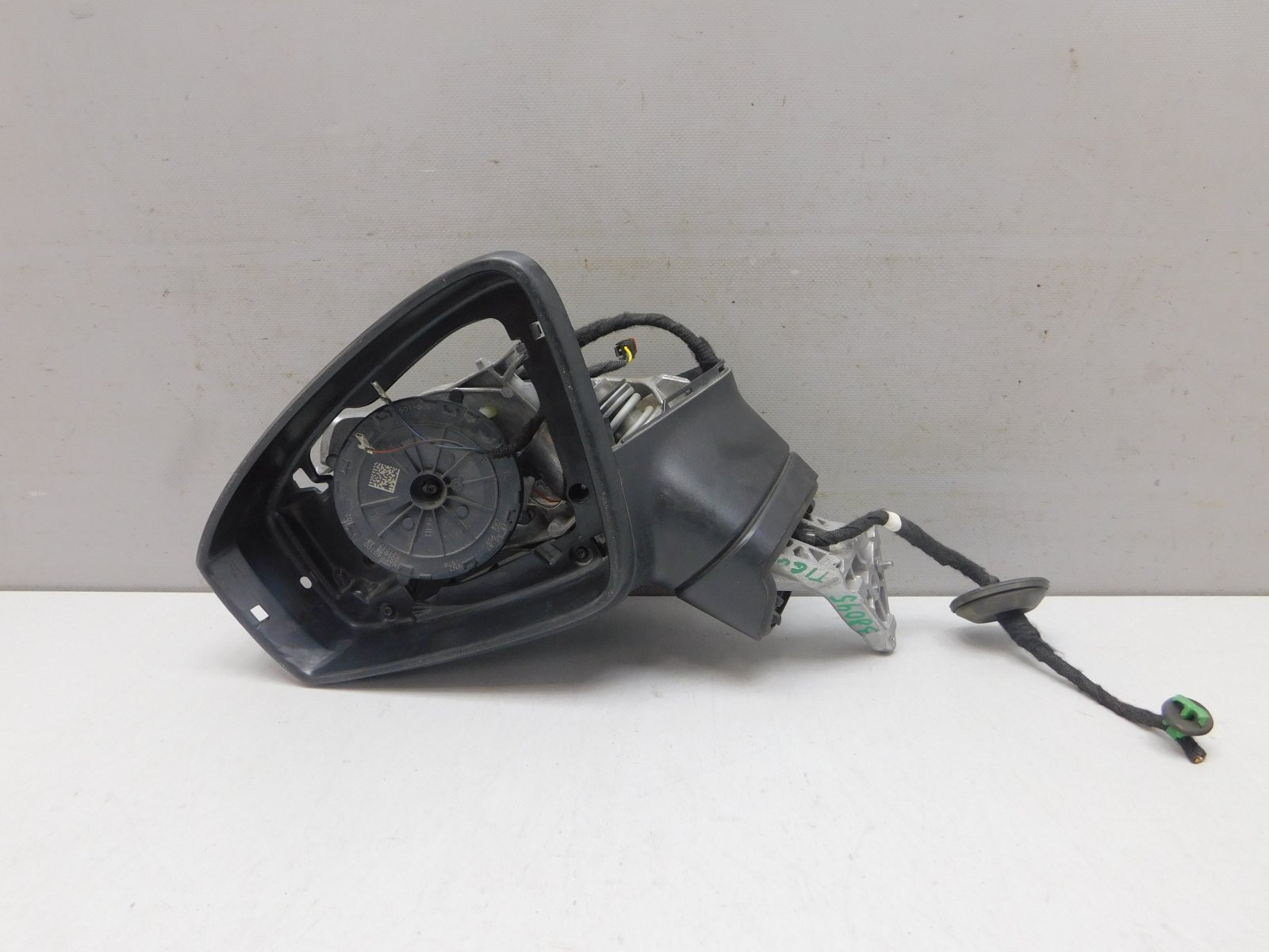 Зеркало левое электрическое Volkswagen Tiguan 2017>