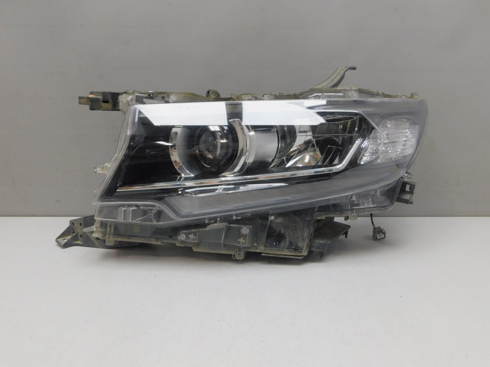 Фара левая Toyota Land Cruiser (150)/Prado 2009>