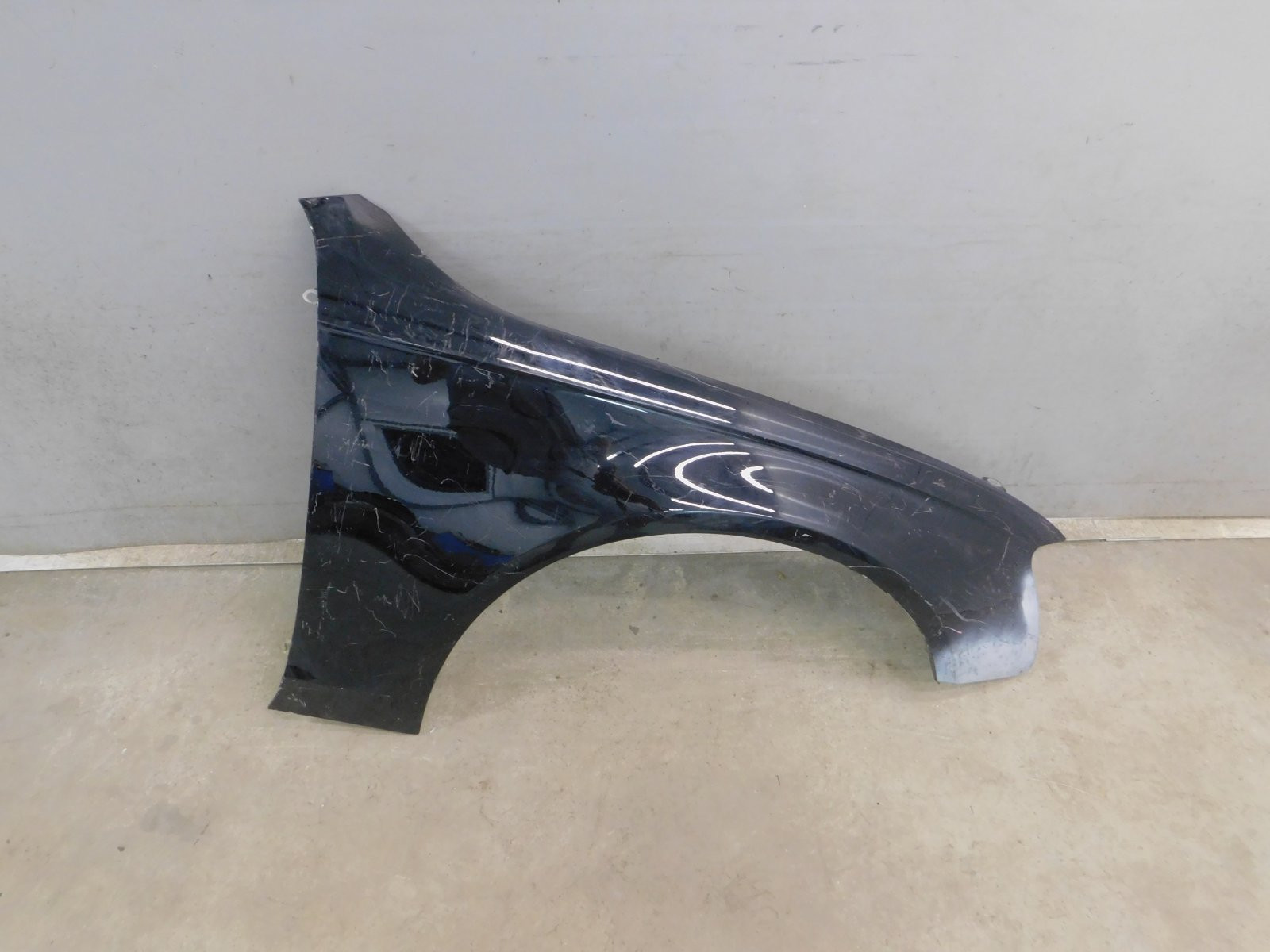 Крыло переднее правое Audi A4 [B8] 2007-2015