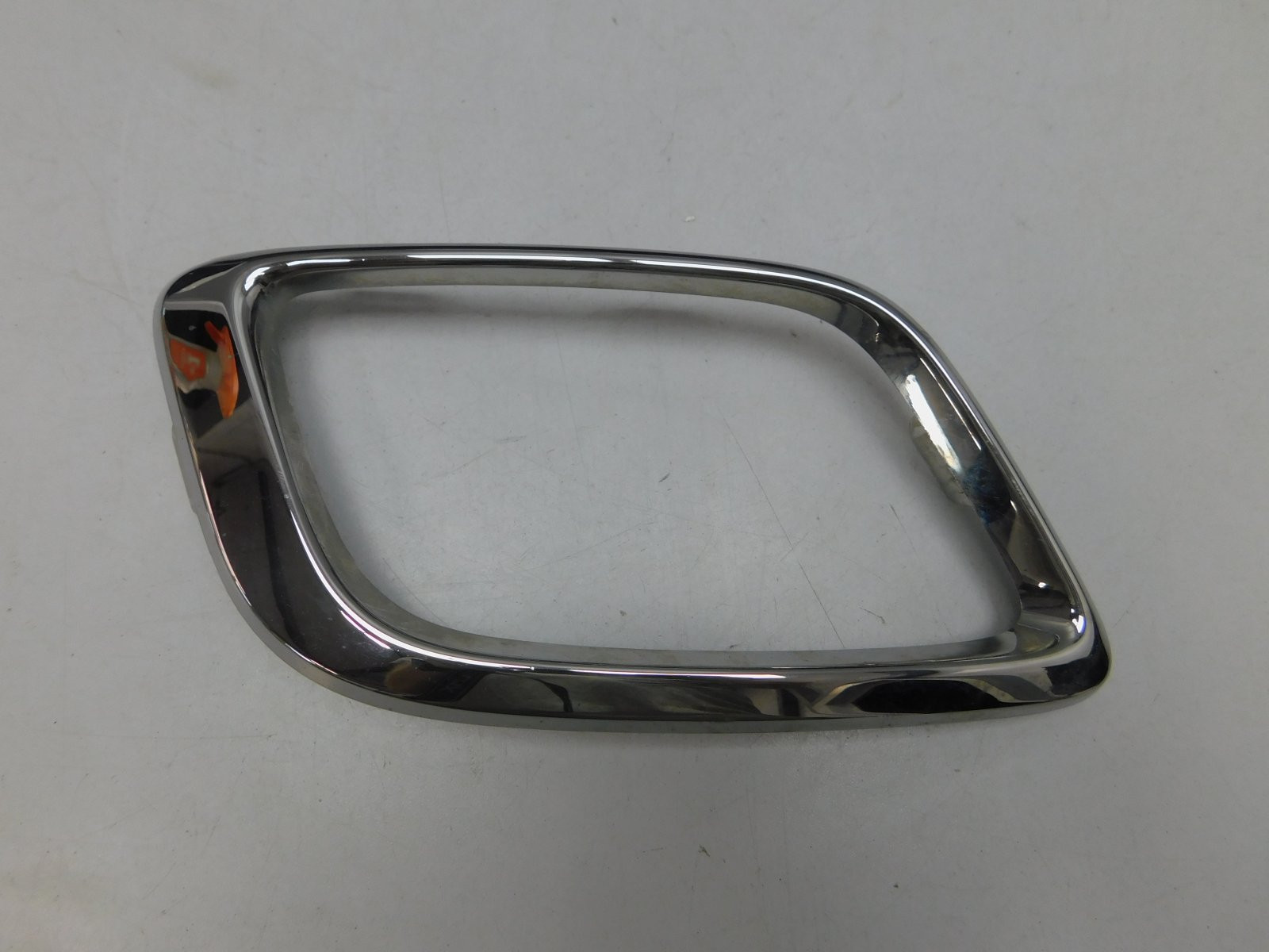 Рамка для противотуманных фар Renault Sandero 2014>