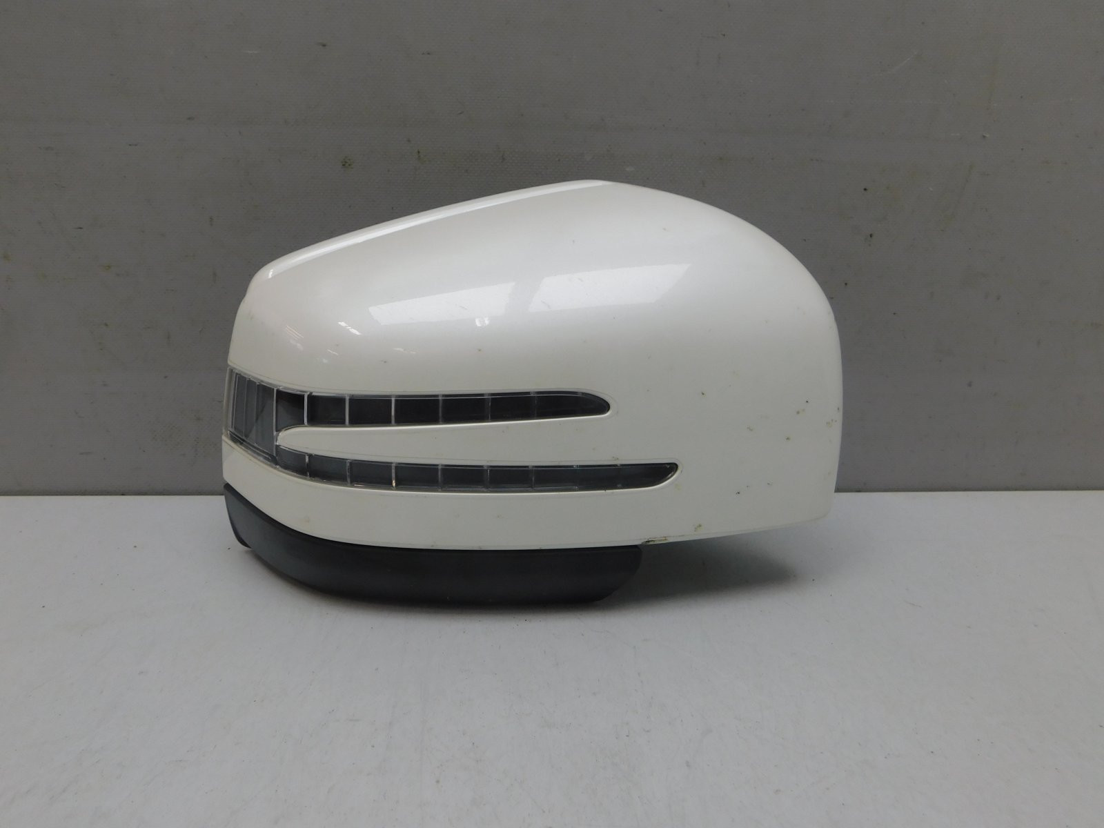 Накладка зеркала правого Mercedes-Benz GL/GLS-klasse X166 2012>