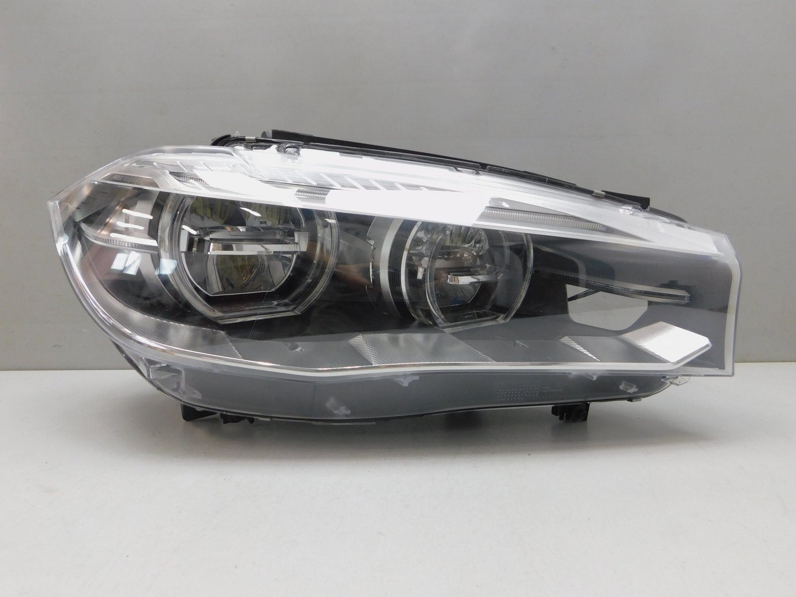 Фара правая BMW X5 F15 2013-2018