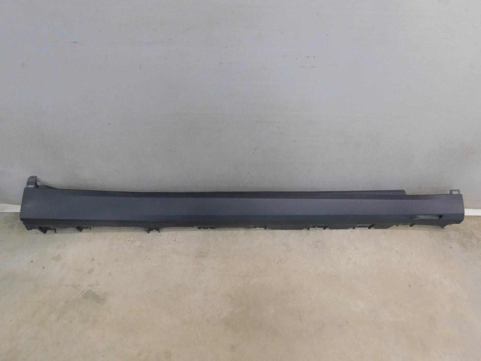 Накладка на порог BMW X5 G05 2018>