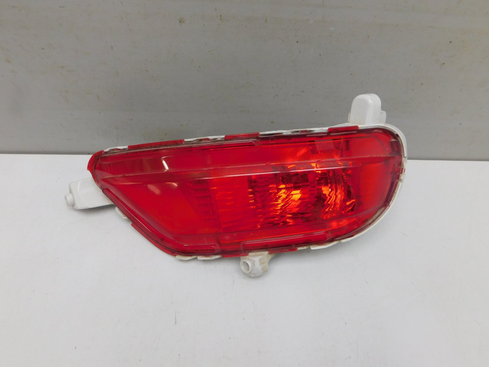 Фонарь задний в бампер правый Mazda CX 5 2017>