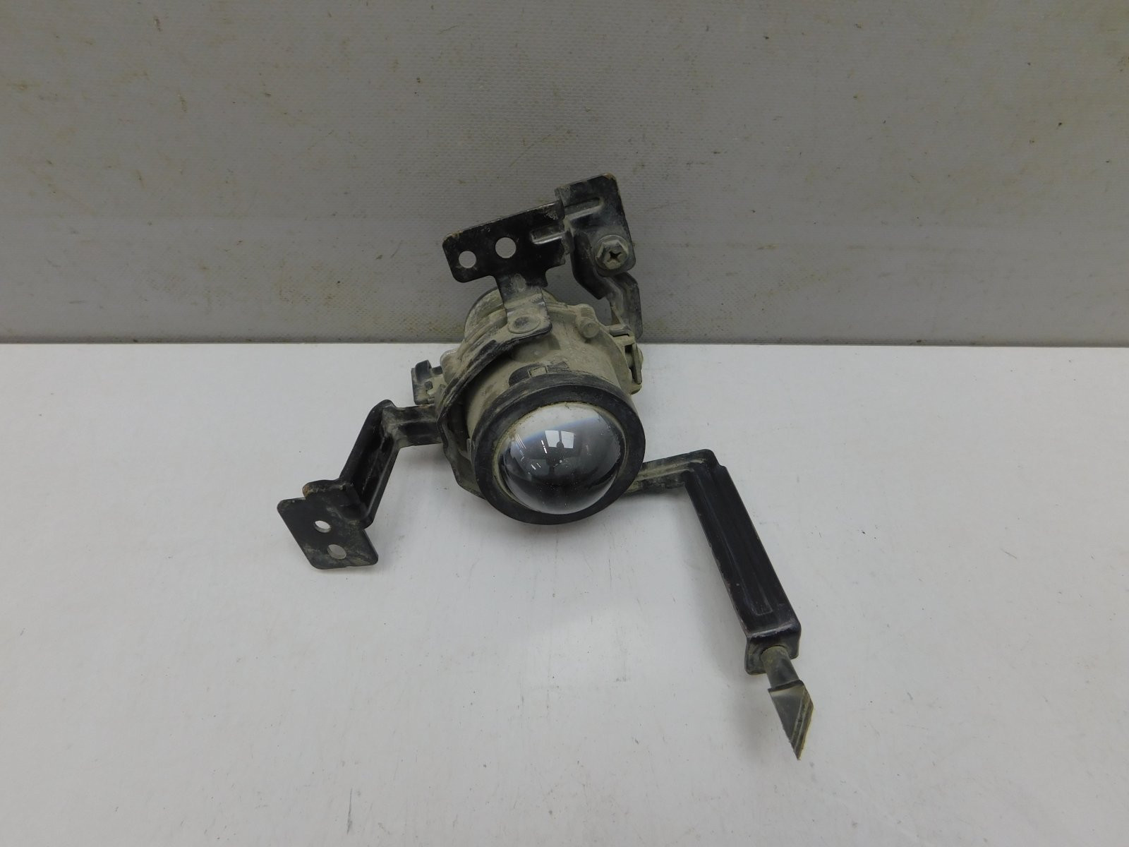 Фара противотуманная левая Kia Sportage 2015>