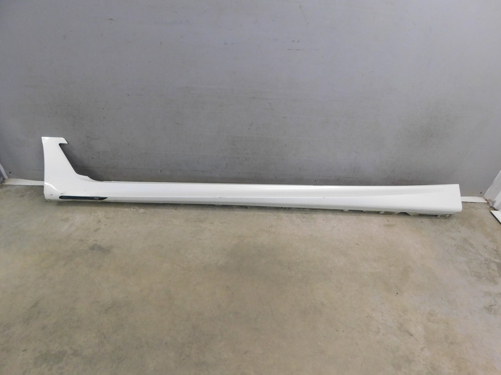 Накладка на порог BMW 6-серия Gran Turismo G32 2017>