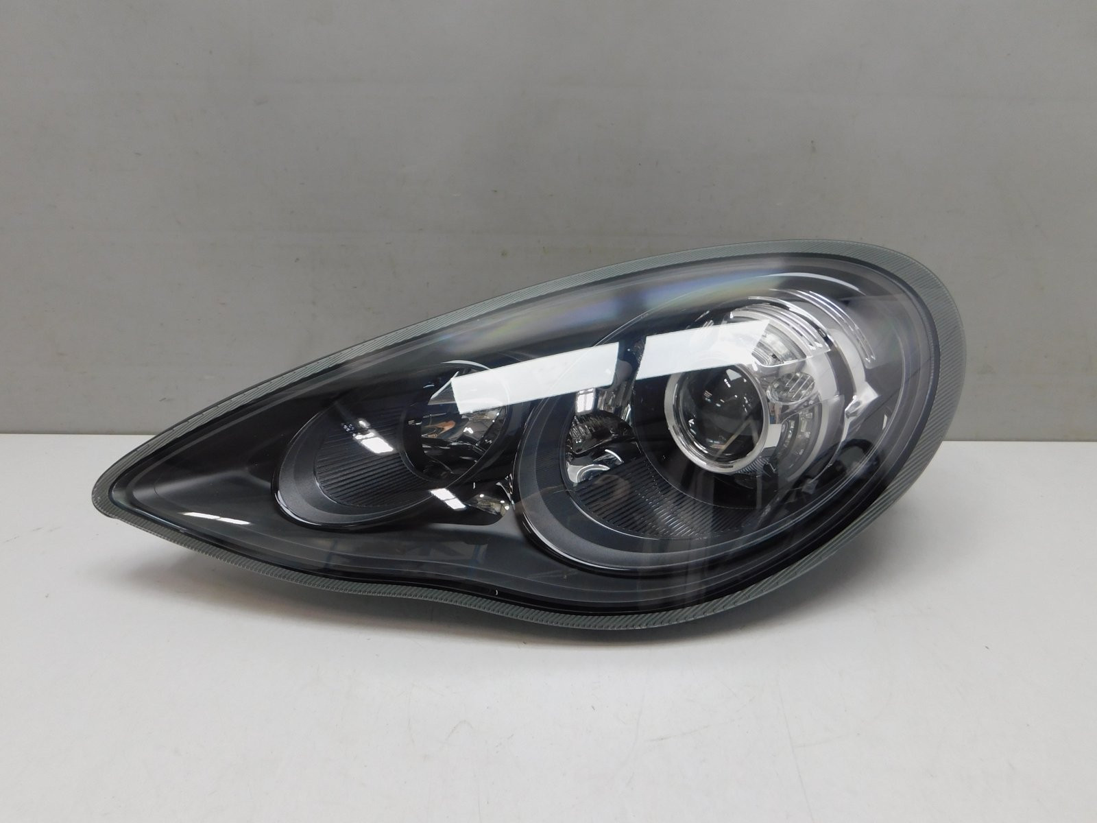 Фара левая Porsche Panamera 2010-2016