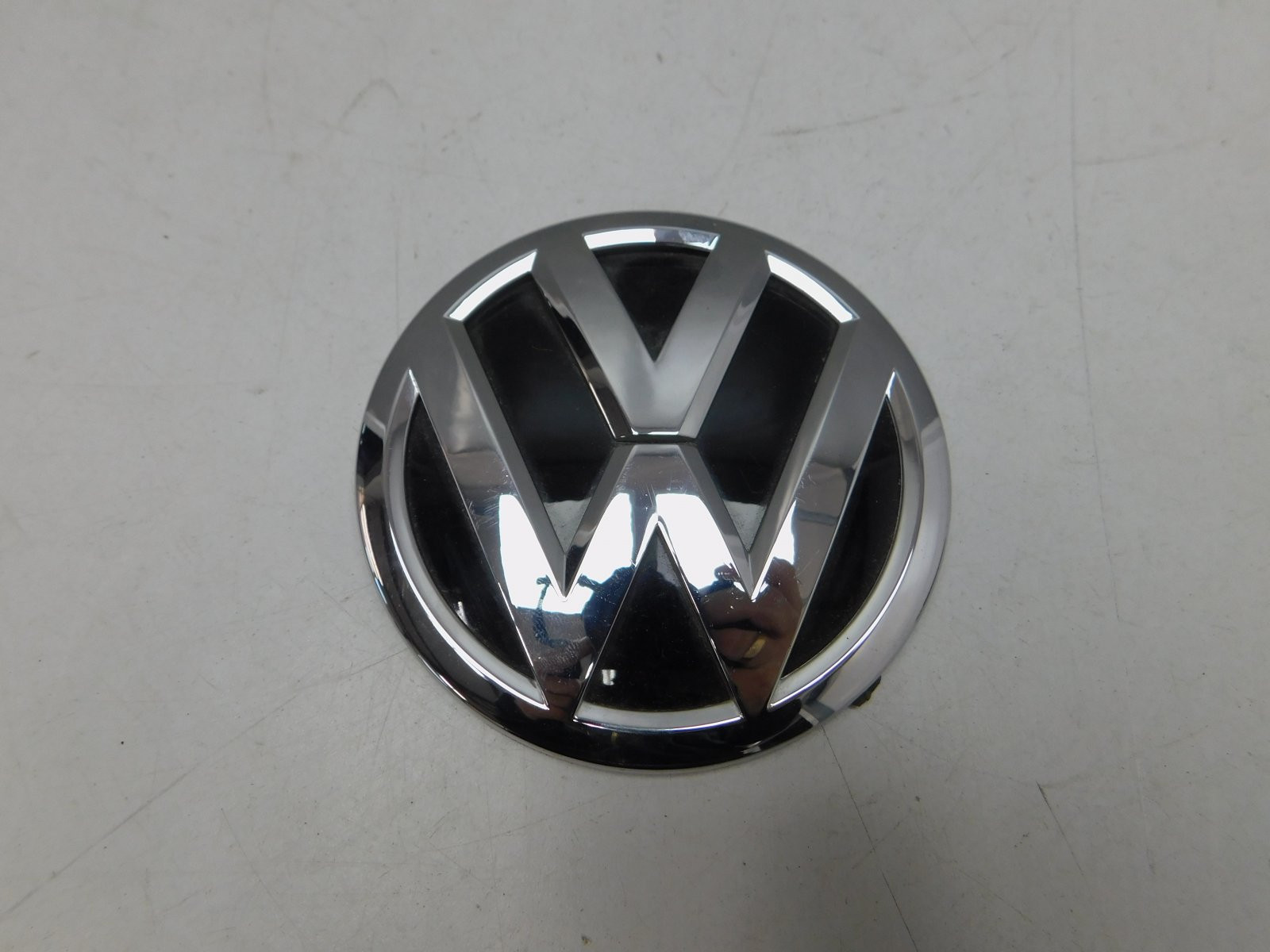 Эмблема Volkswagen Tiguan 2017>