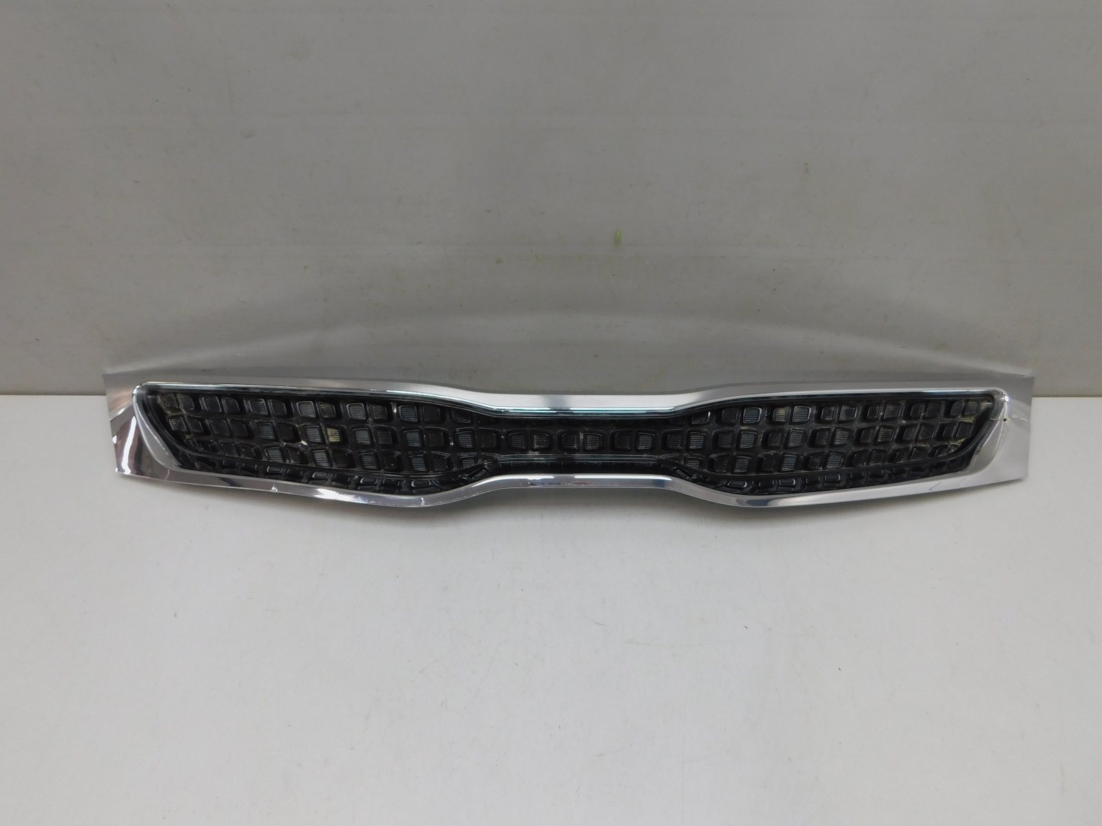 Решетка радиатора Kia Rio 2017>