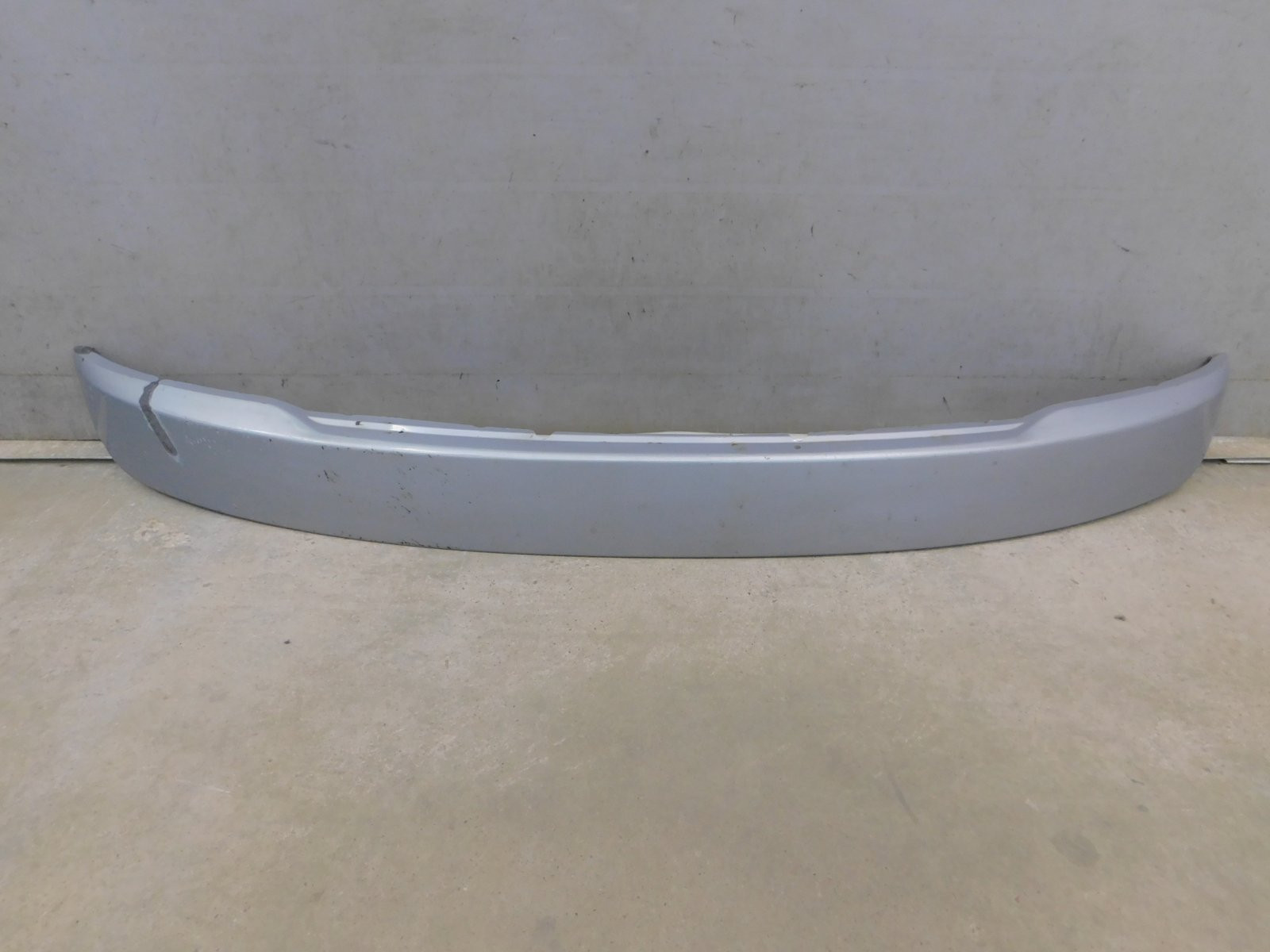 Накладка переднего бампера Ssang Yong Rexton II 2007-2012