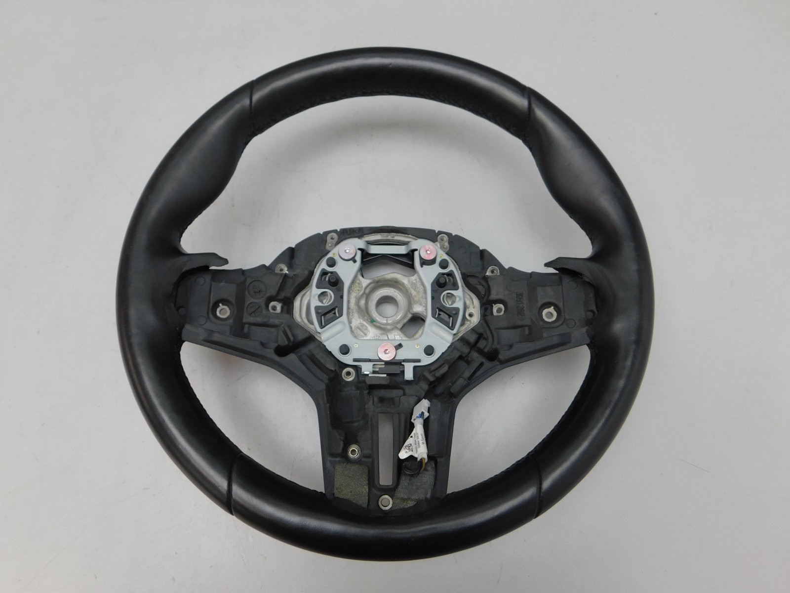 Рулевое колесо BMW 5-серия G30 2016>