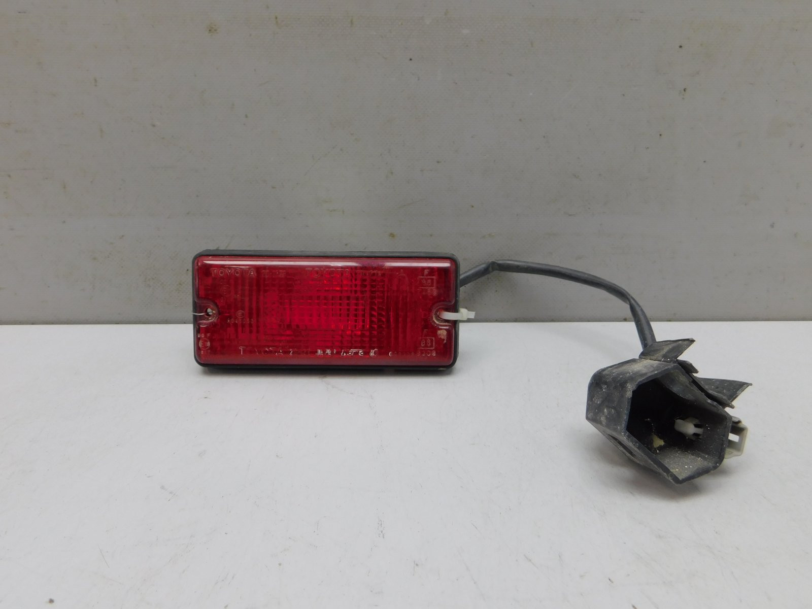 Фонарь задний противотуманный Toyota RAV 4 2006-2013