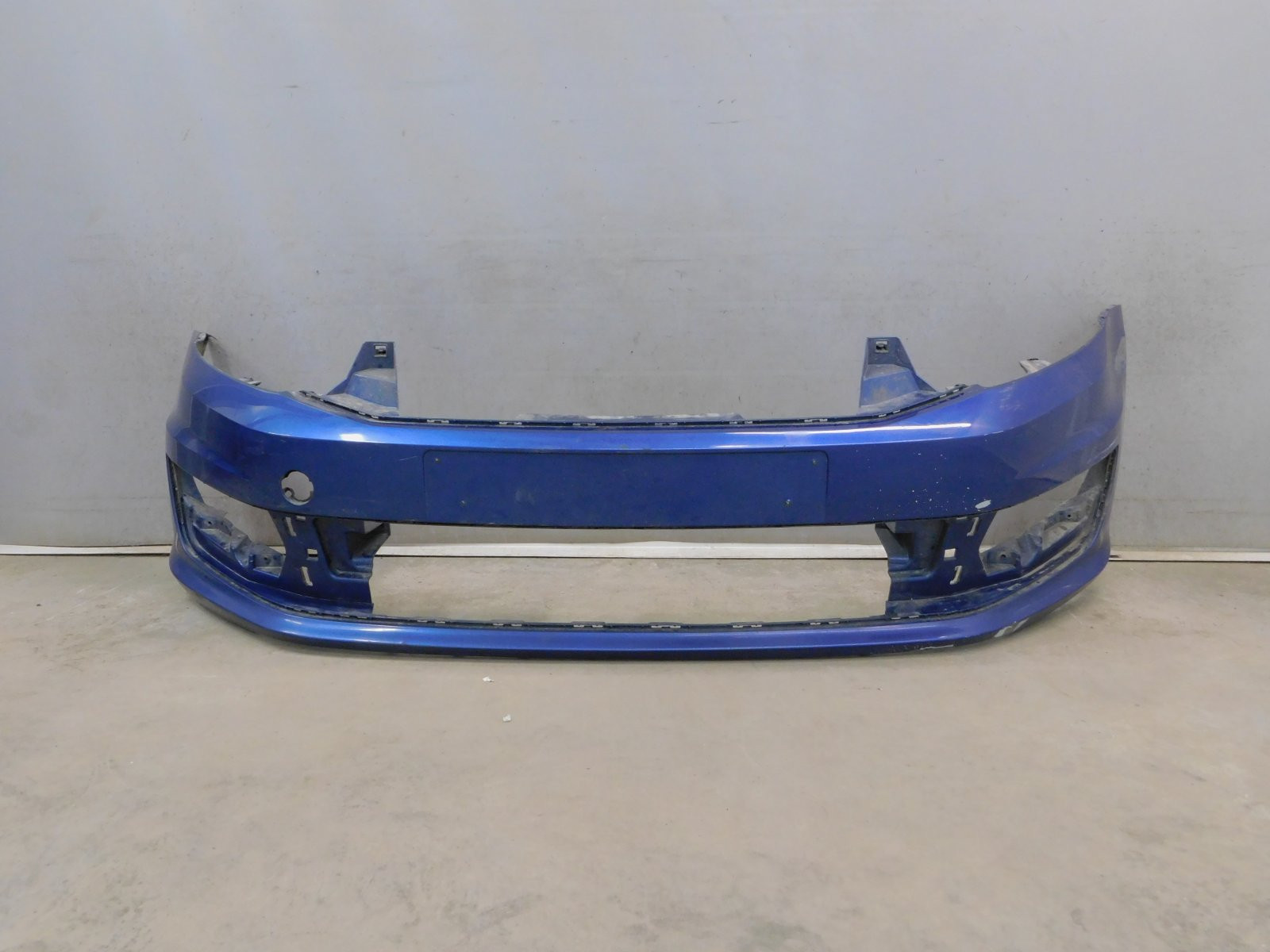 Бампер передний Volkswagen Polo Sedan 2011-2020