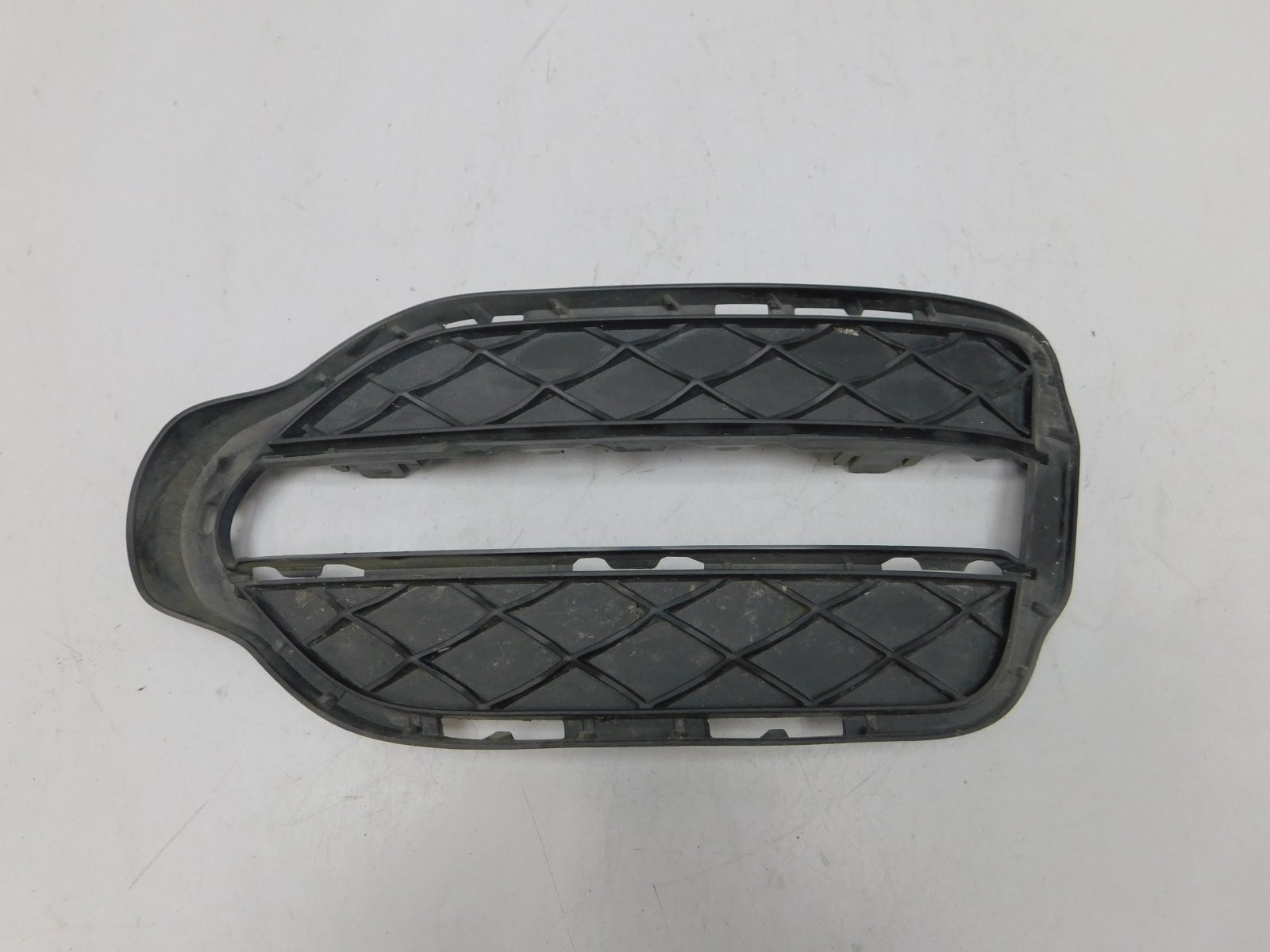 Решетка в бампер левая Mercedes-Benz GLK-Klasse X204 2008>