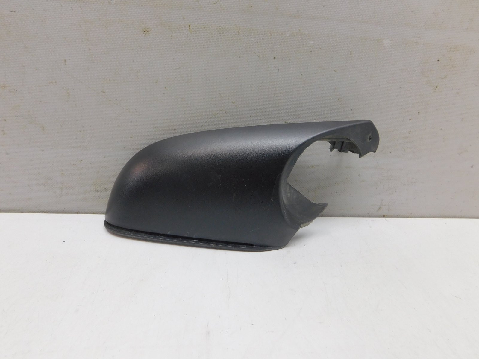 Накладка зеркала правого BMW 3-серия F30 2011>