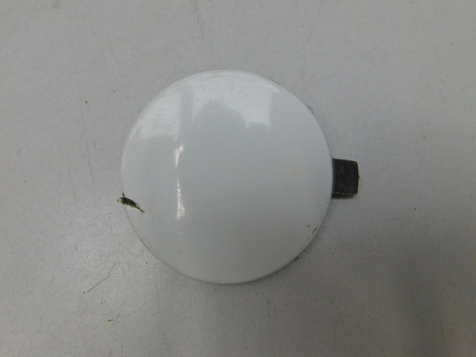 Заглушка буксировочного крюка Skoda Rapid 2013-2020