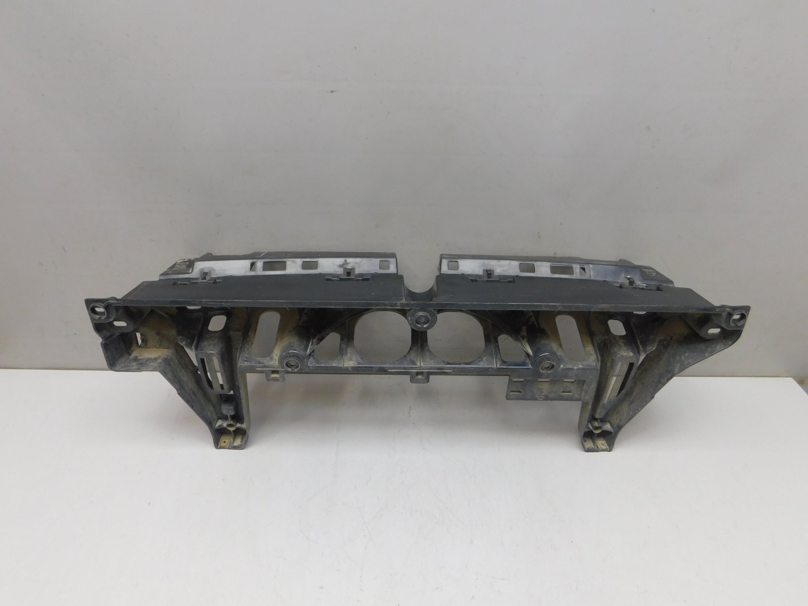 Кронштейн заднего бампера BMW X5 F15 2013-2018