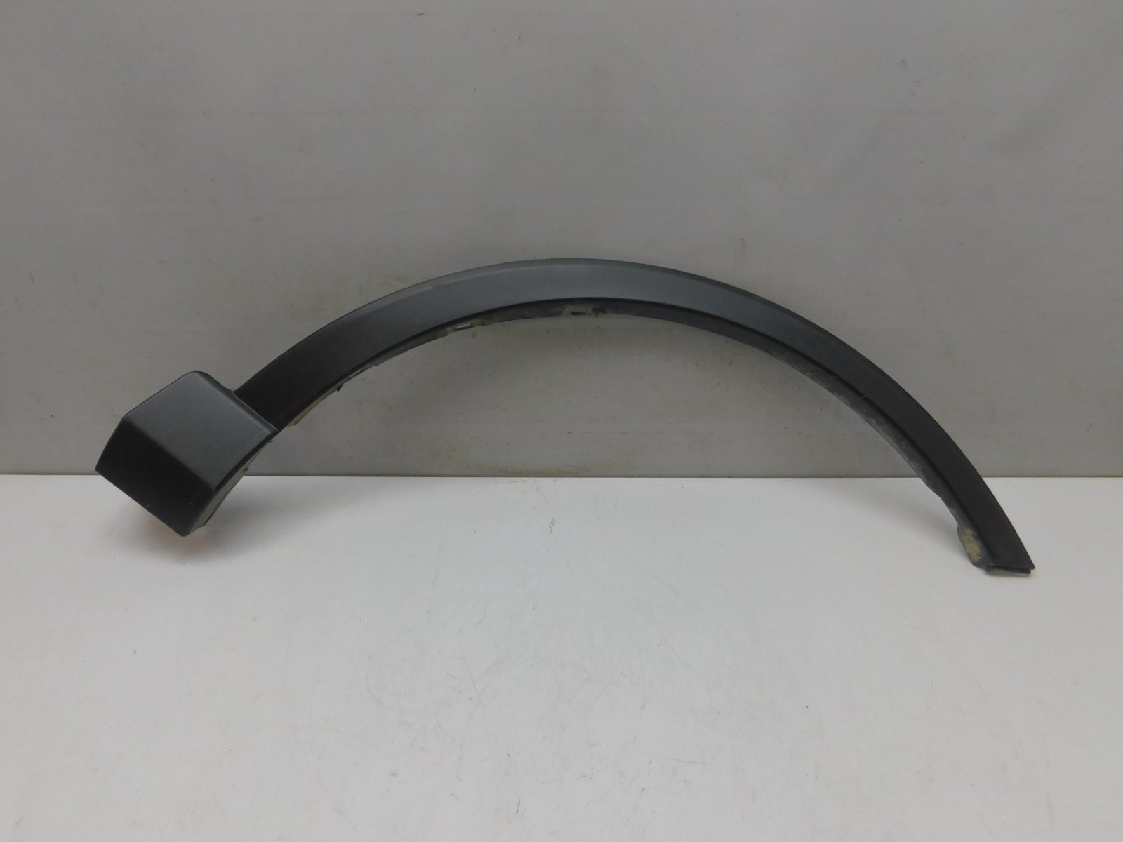 Накладка крыла переднего правого Toyota RAV 4 2013-2019