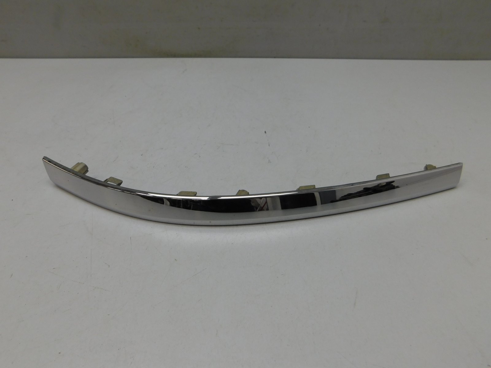 Молдинг заднего бампера Renault Arkana 2019>